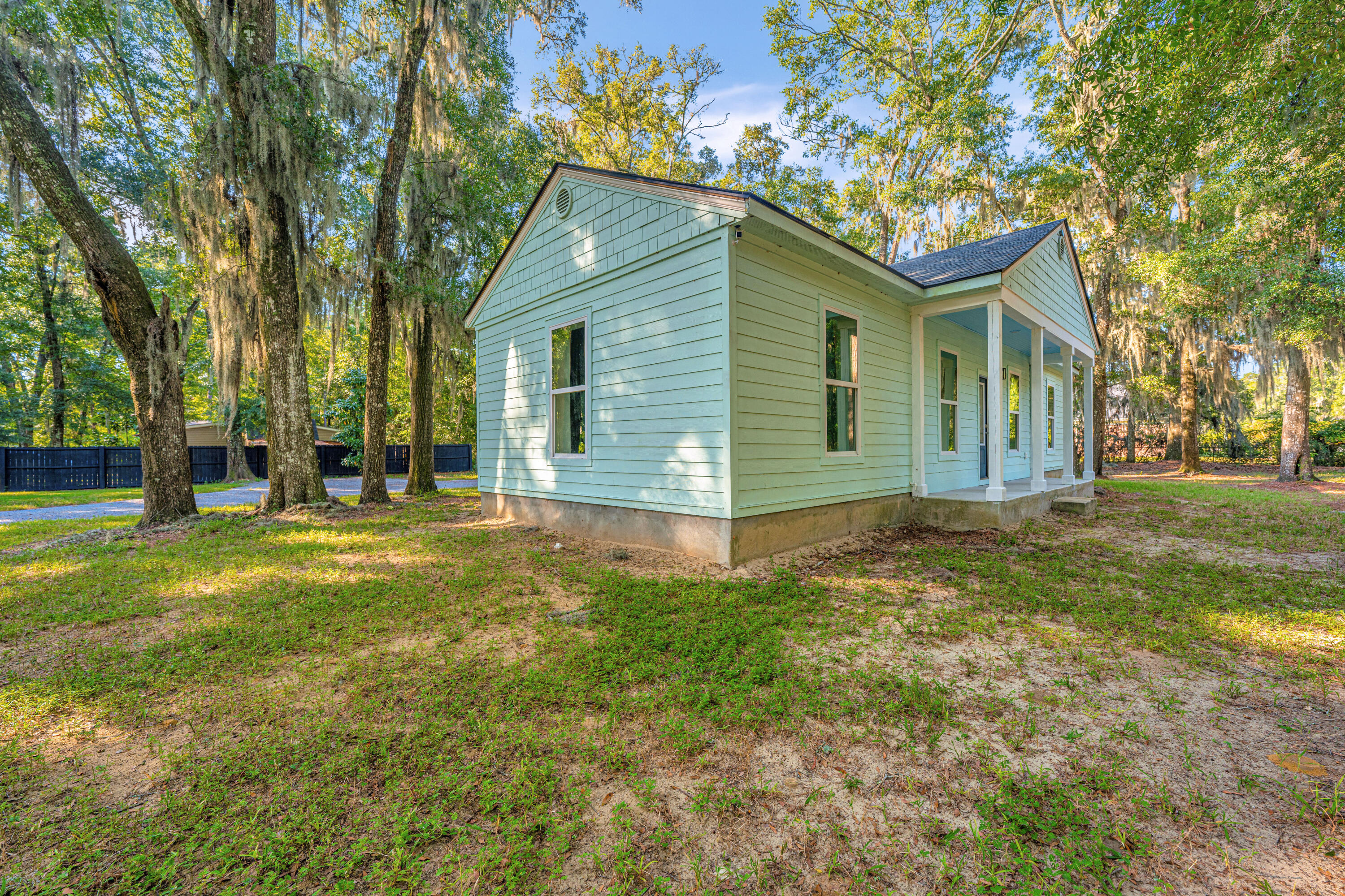 5233 Maybank Highway