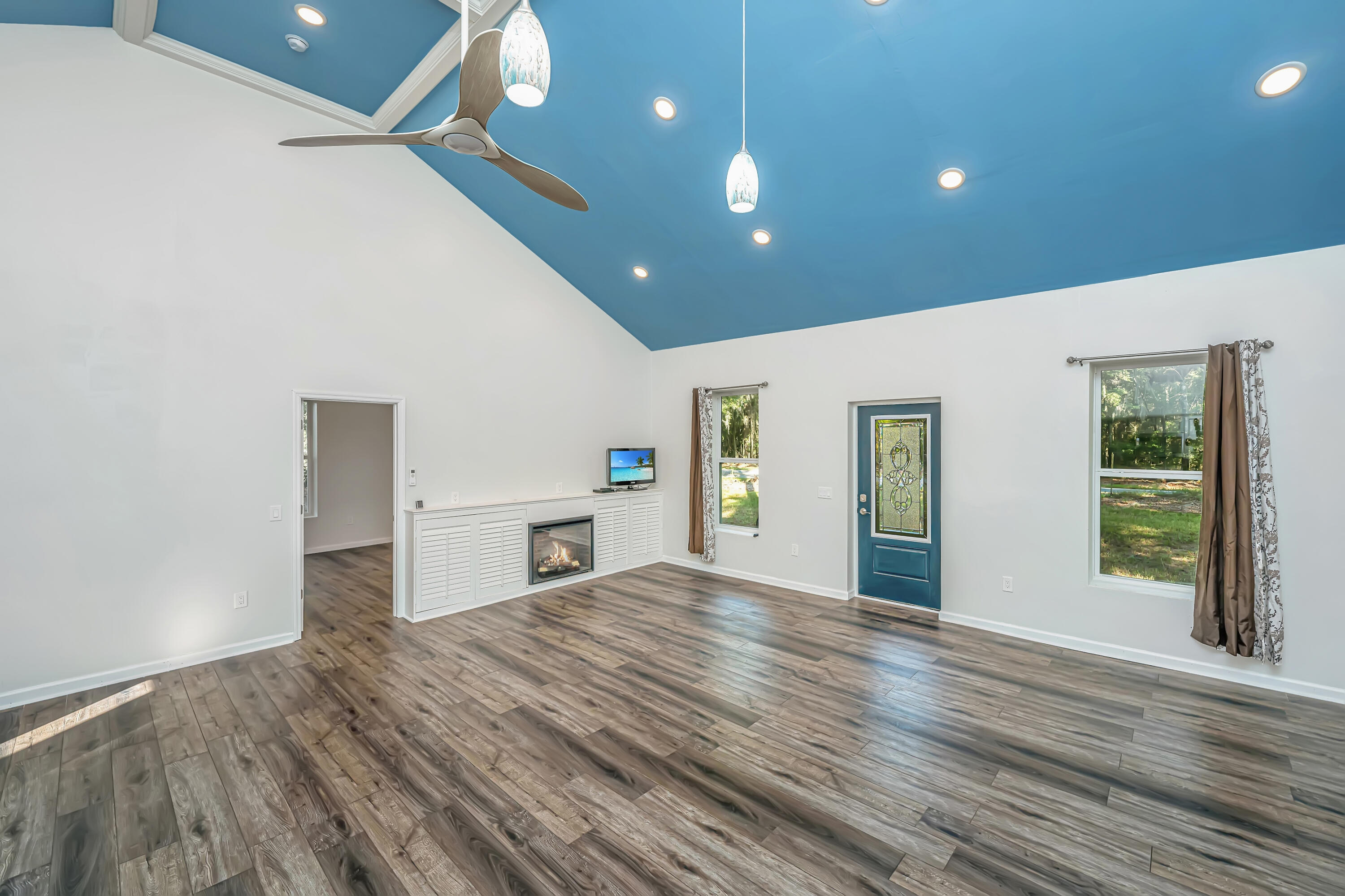 5233 Maybank Highway