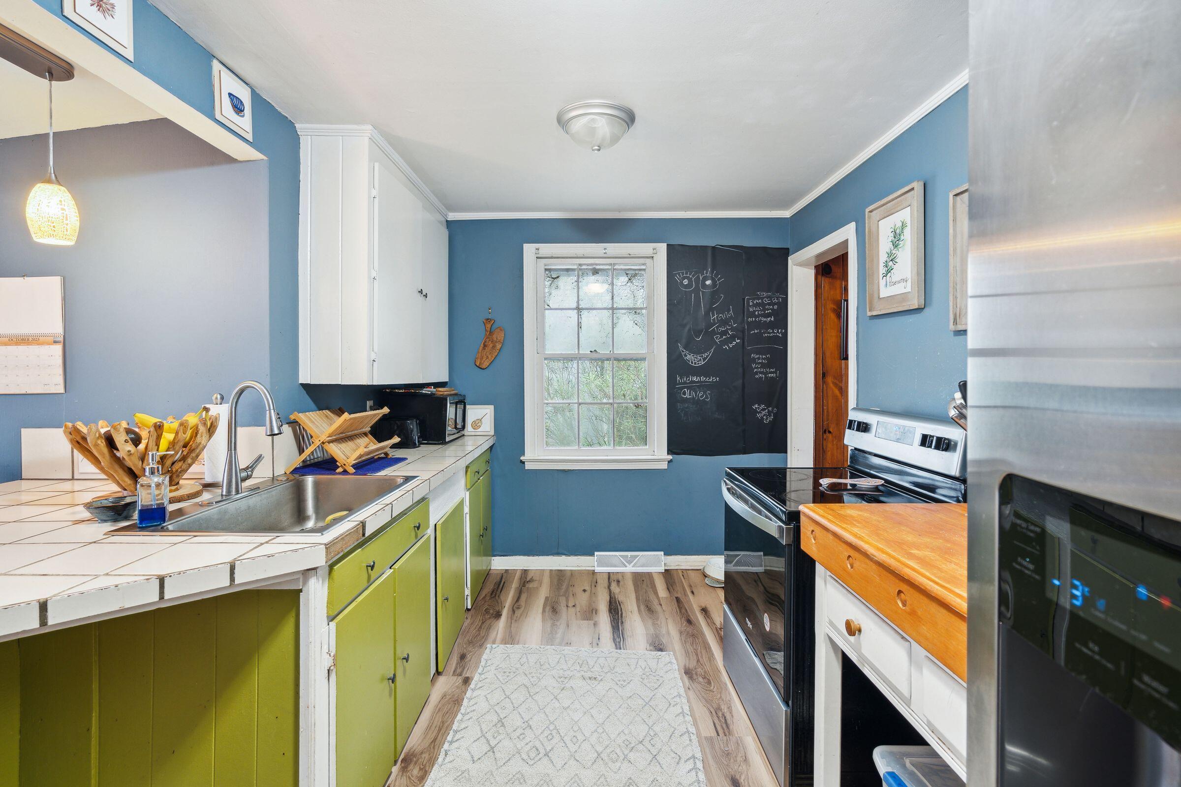 924 W Oceanview Road