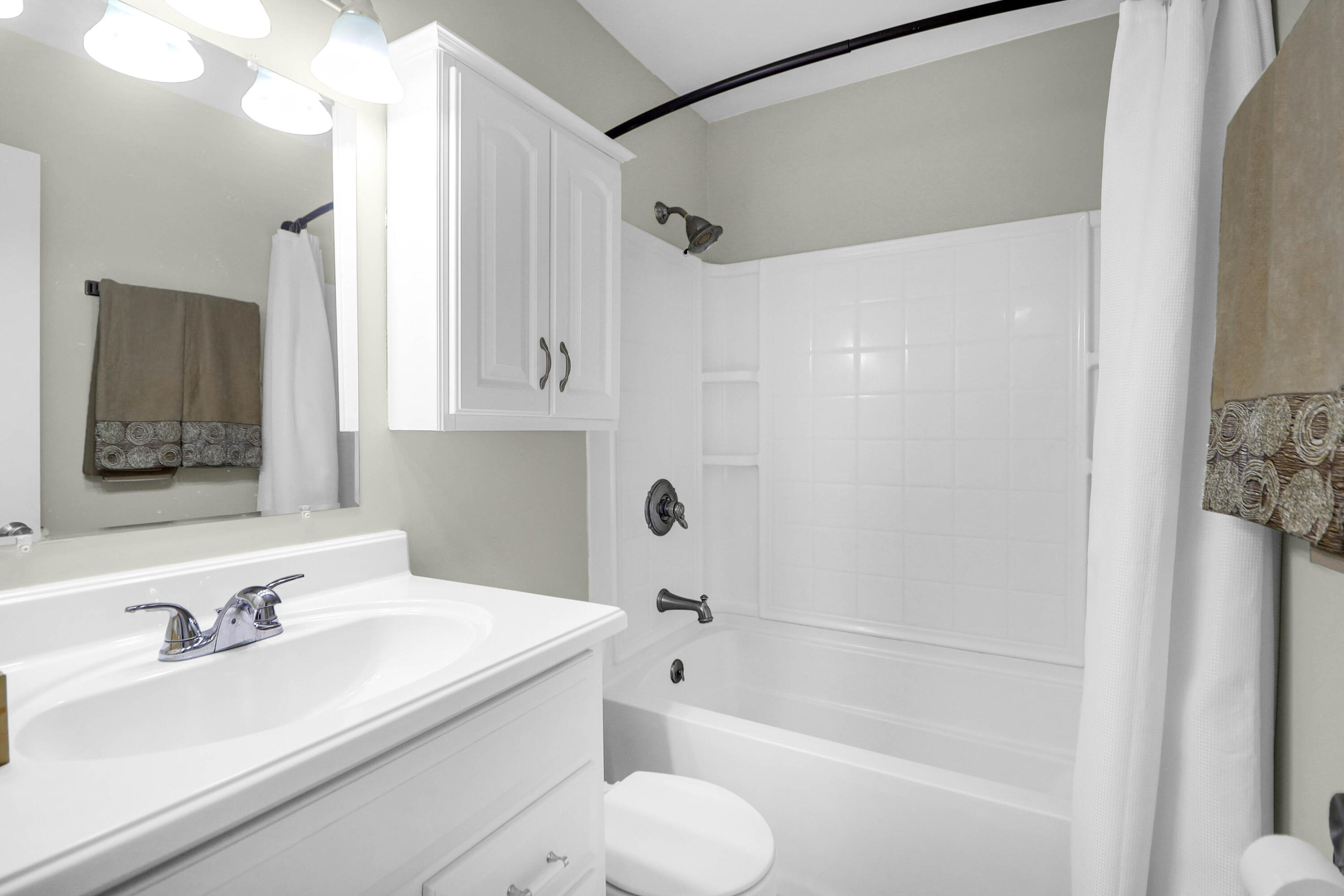 21 Rivers Point Row # 14c