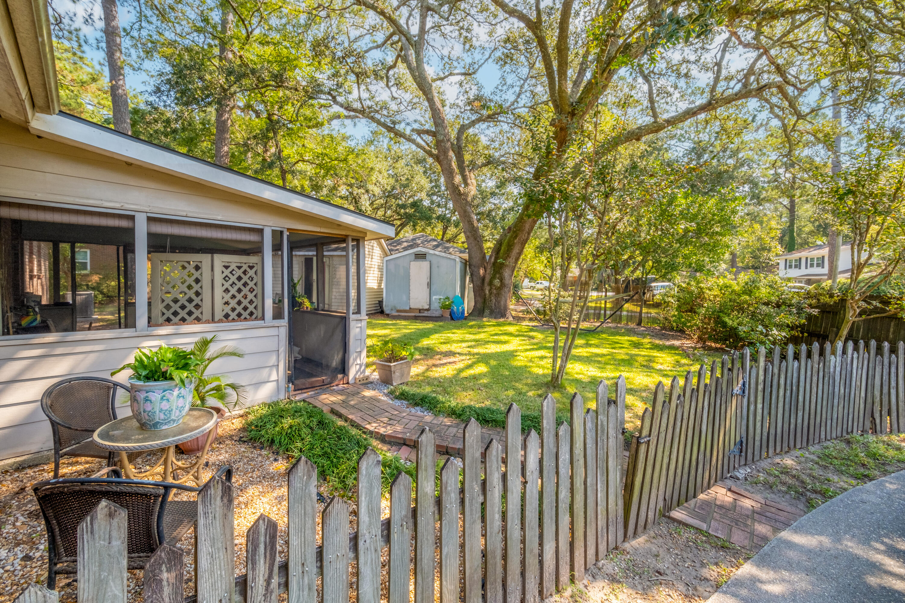 673 Middlewood Drive