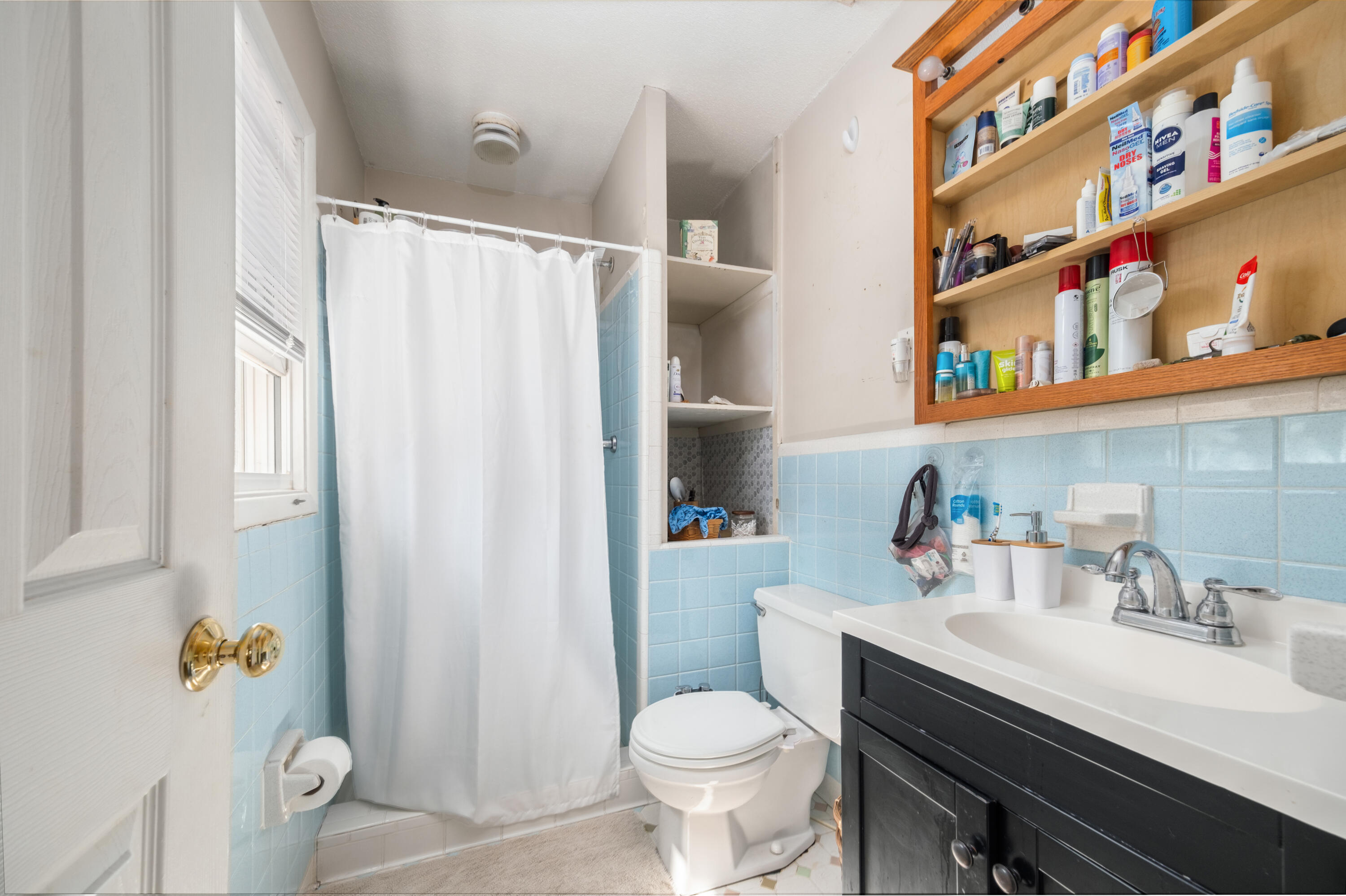 673 Middlewood Drive