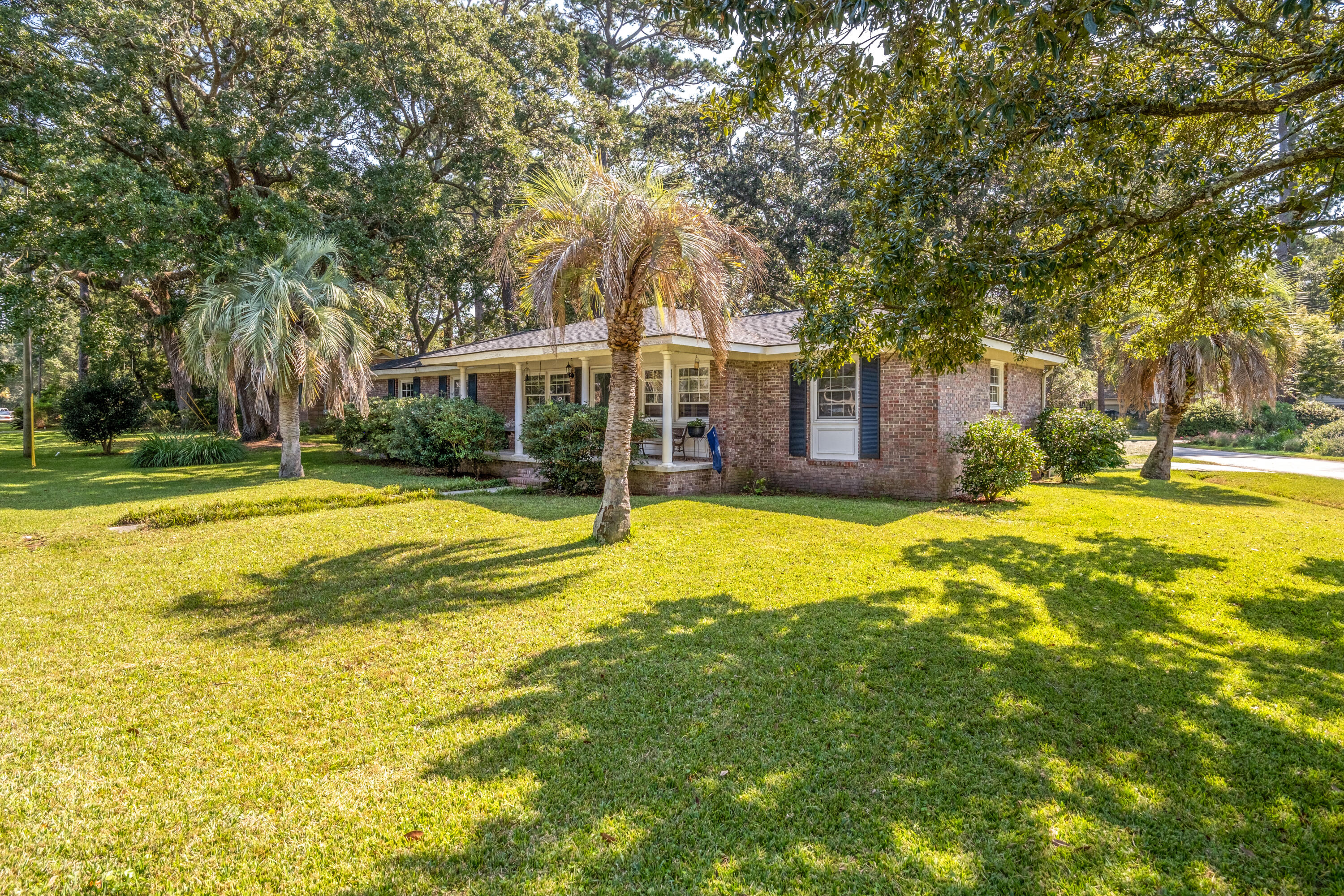 673 Middlewood Drive