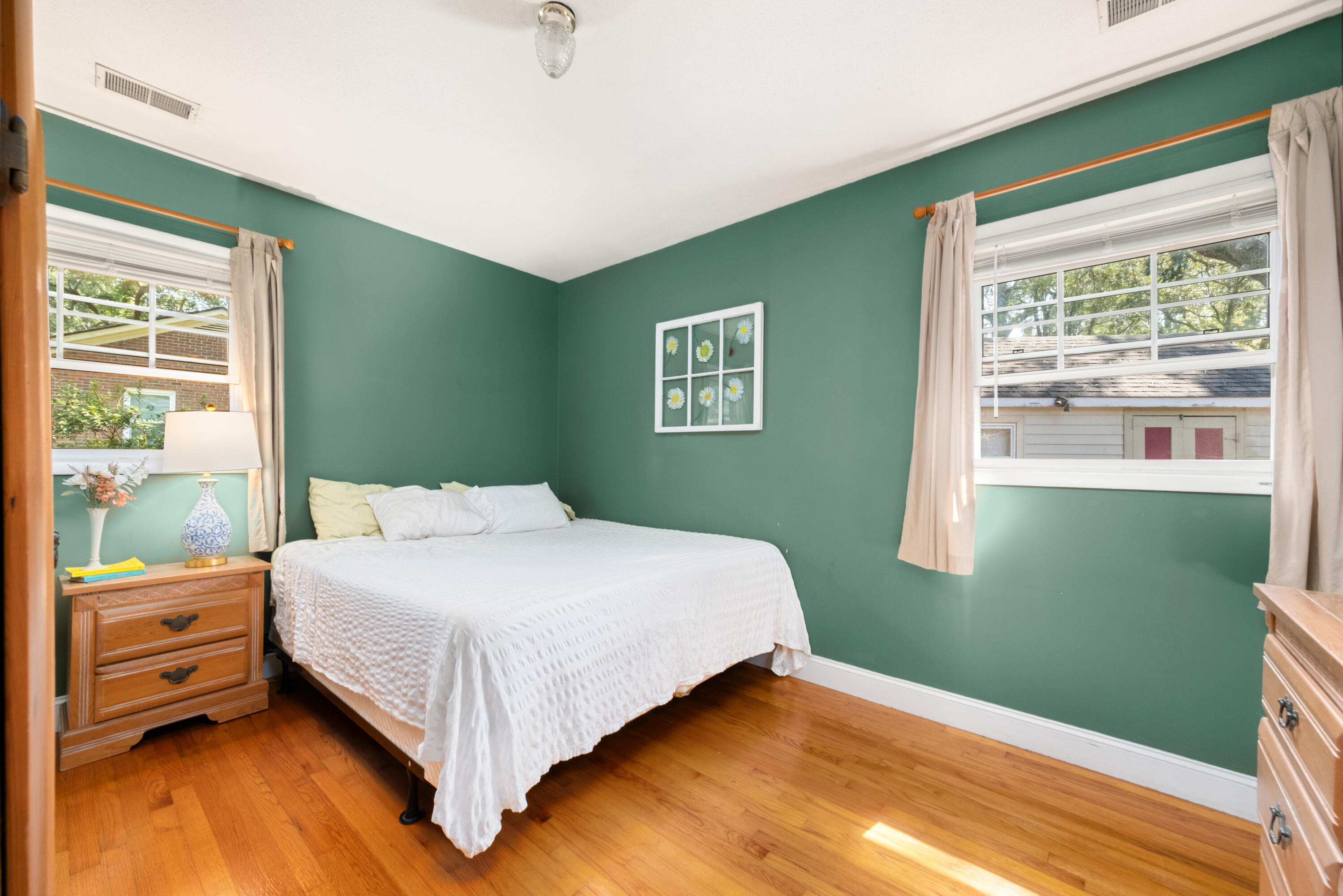 673 Middlewood Drive