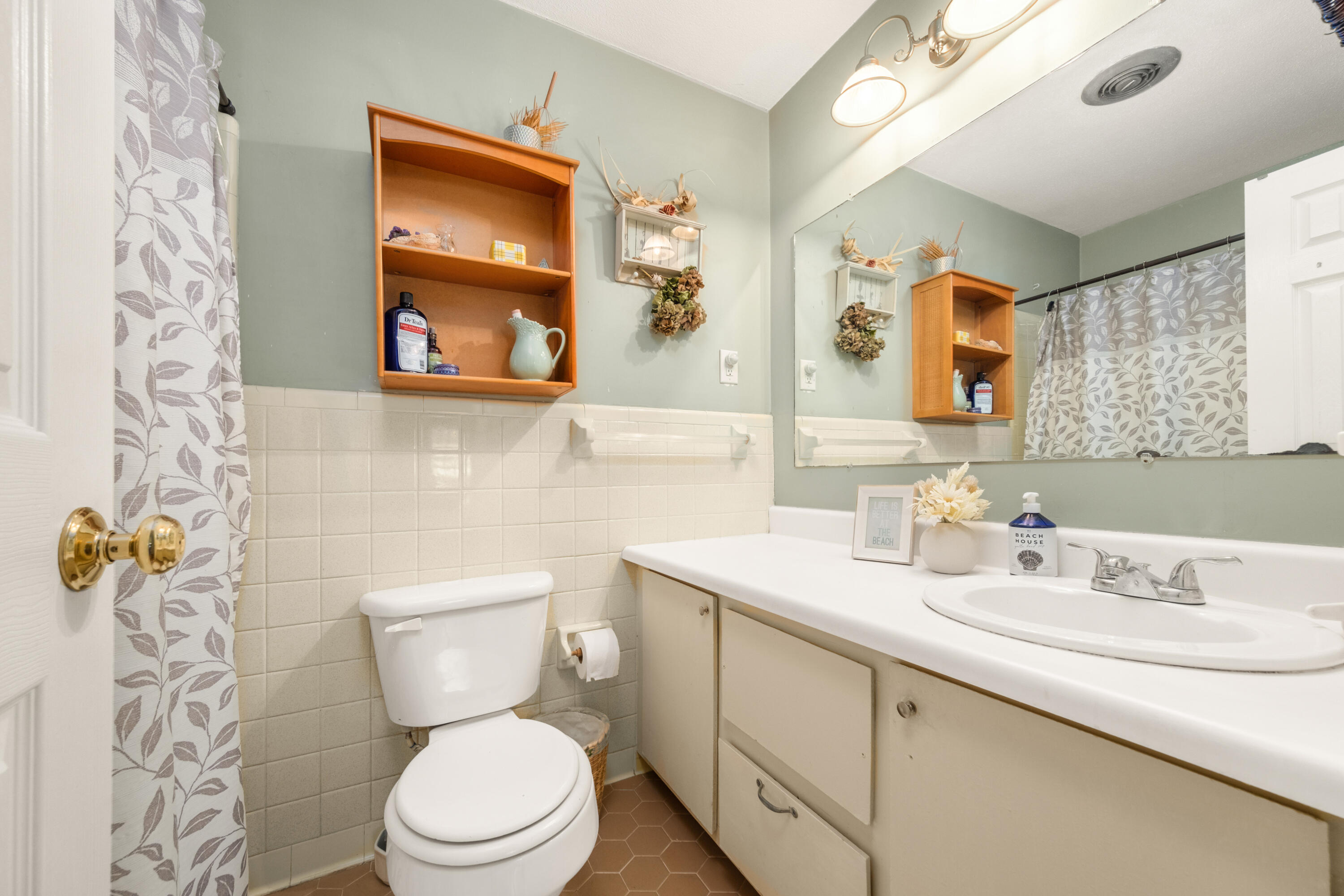 673 Middlewood Drive