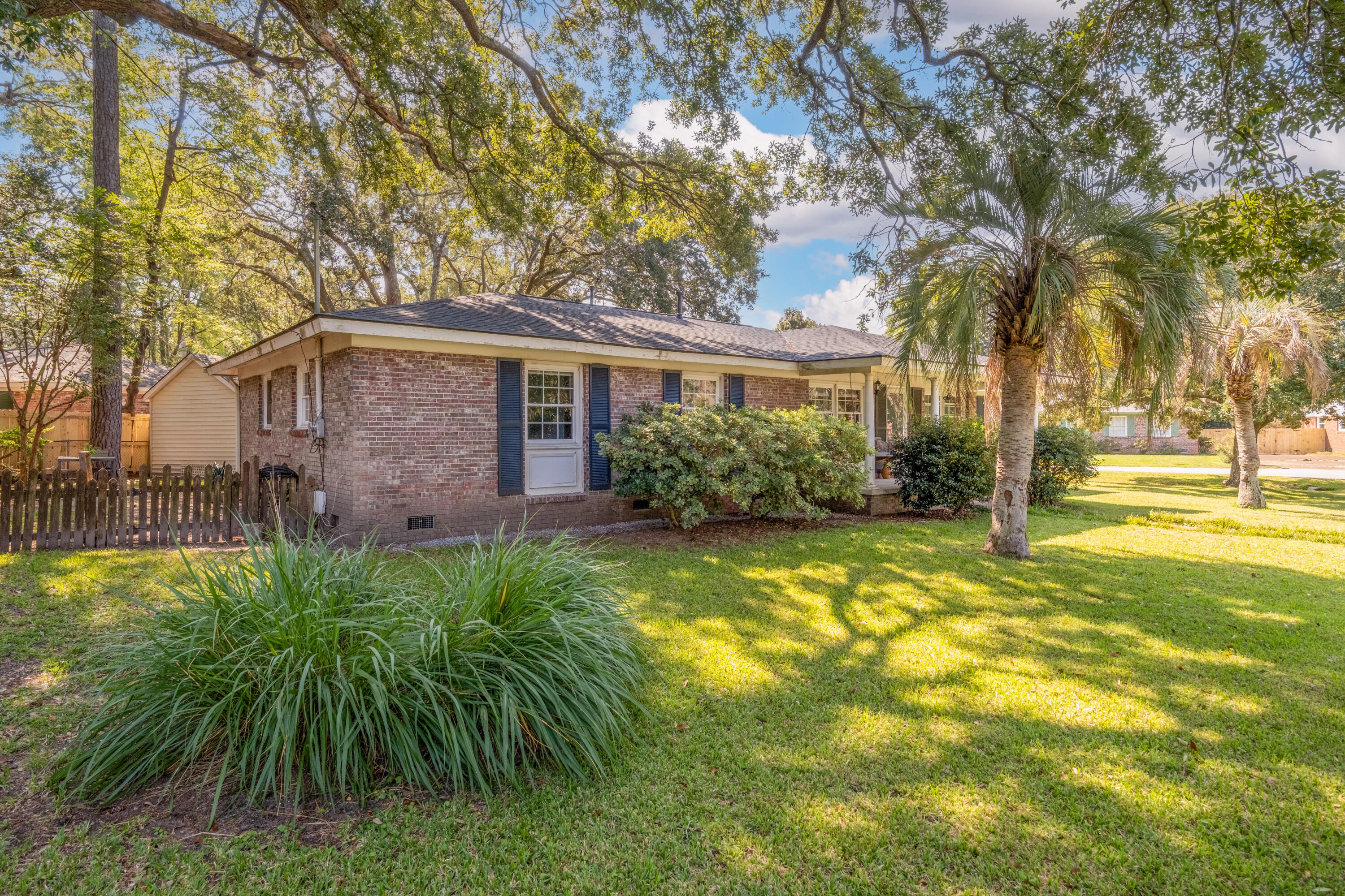 673 Middlewood Drive