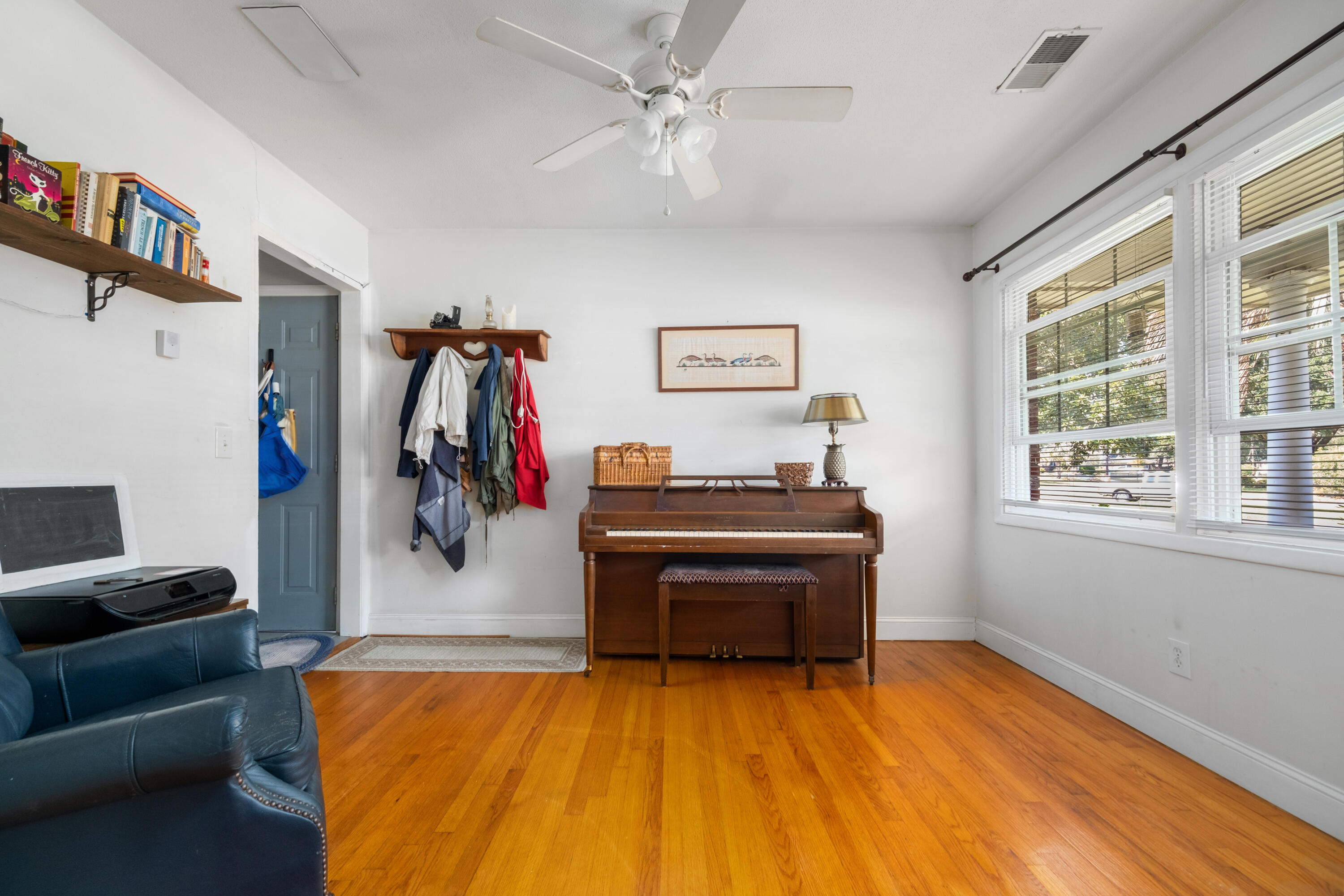 673 Middlewood Drive