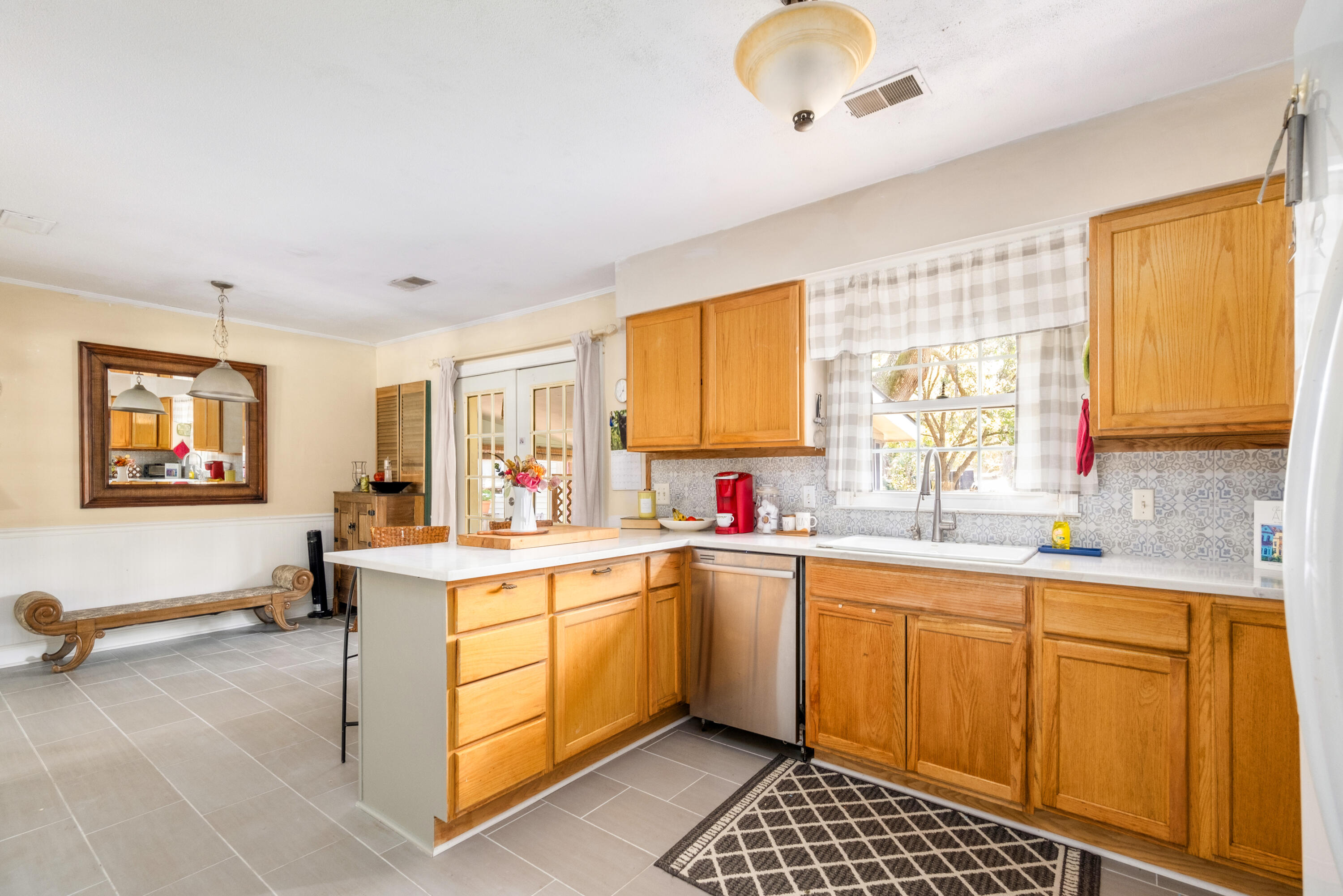 673 Middlewood Drive