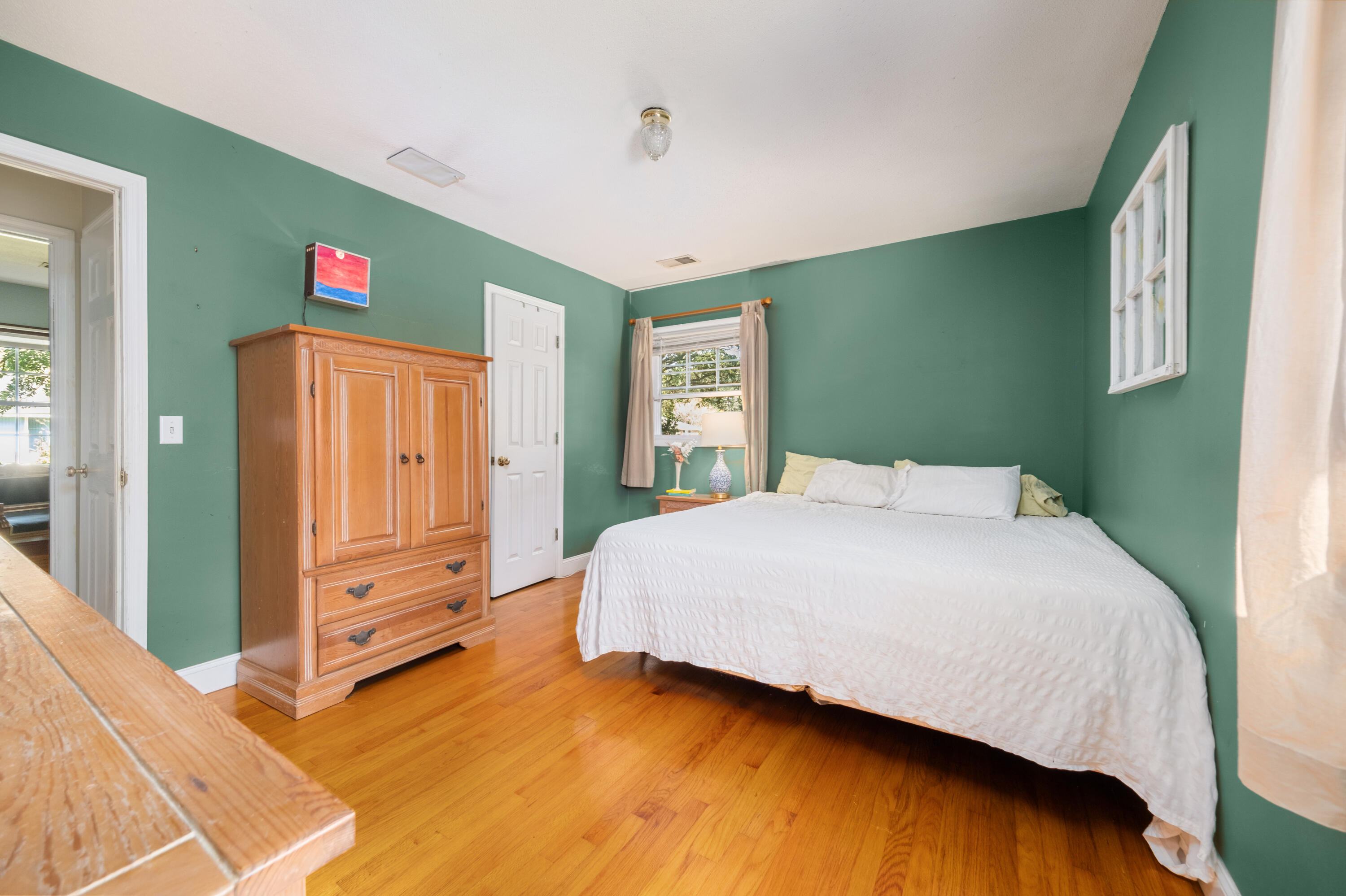 673 Middlewood Drive