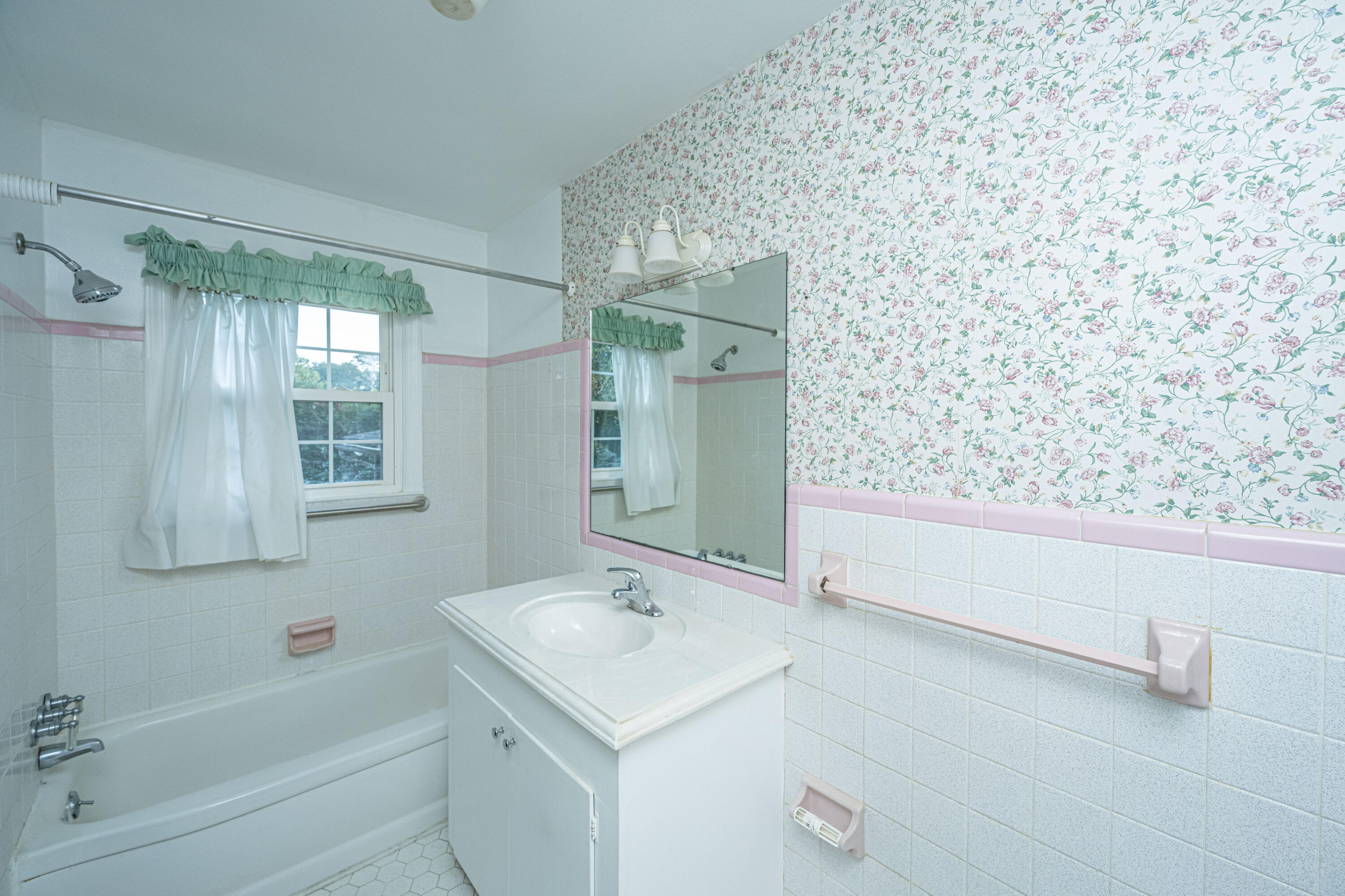 728 Fort Sumter Drive