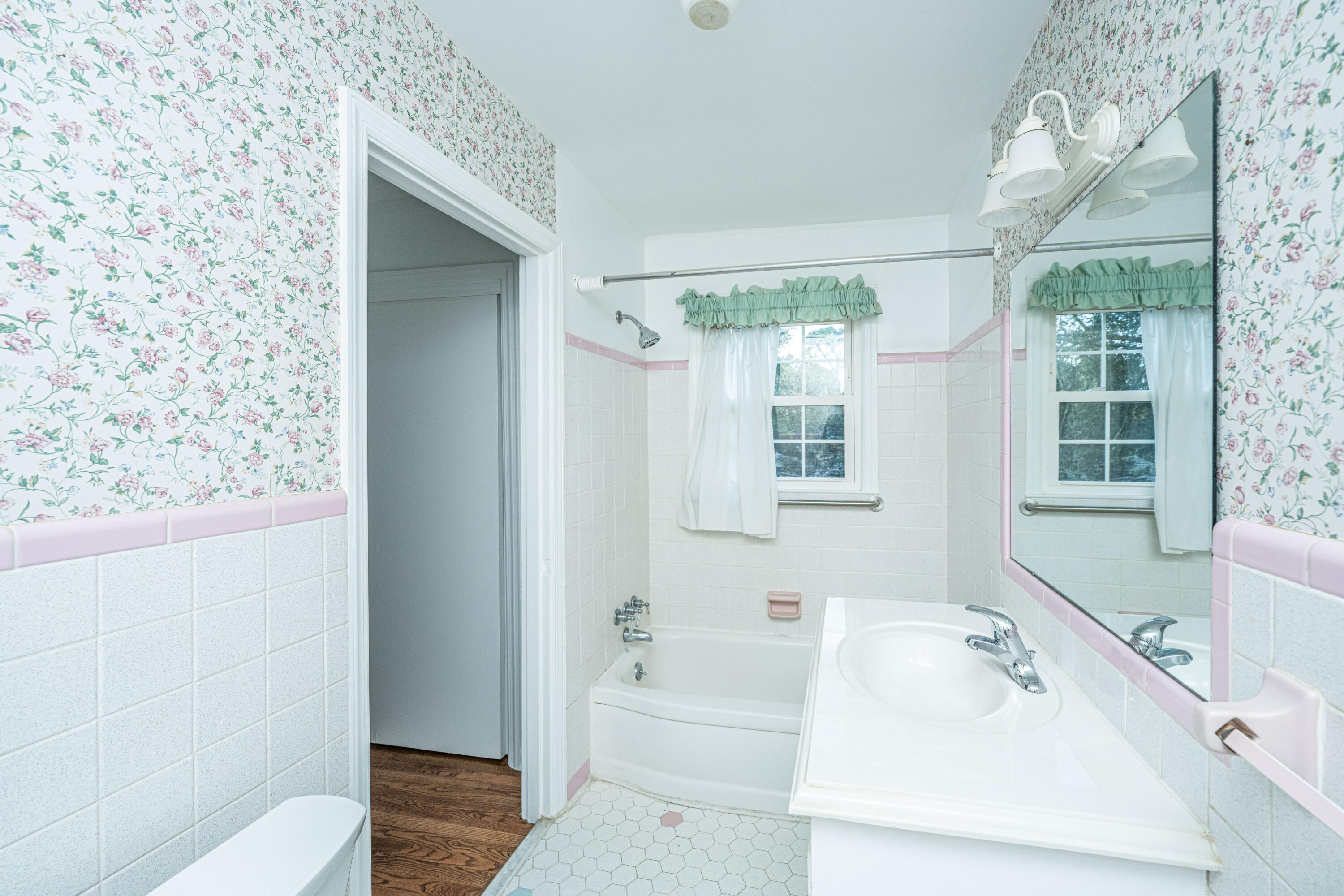 728 Fort Sumter Drive