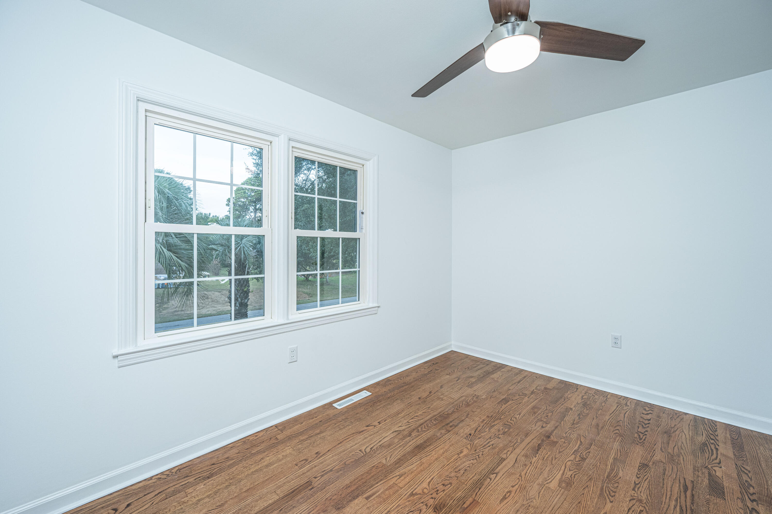 728 Fort Sumter Drive