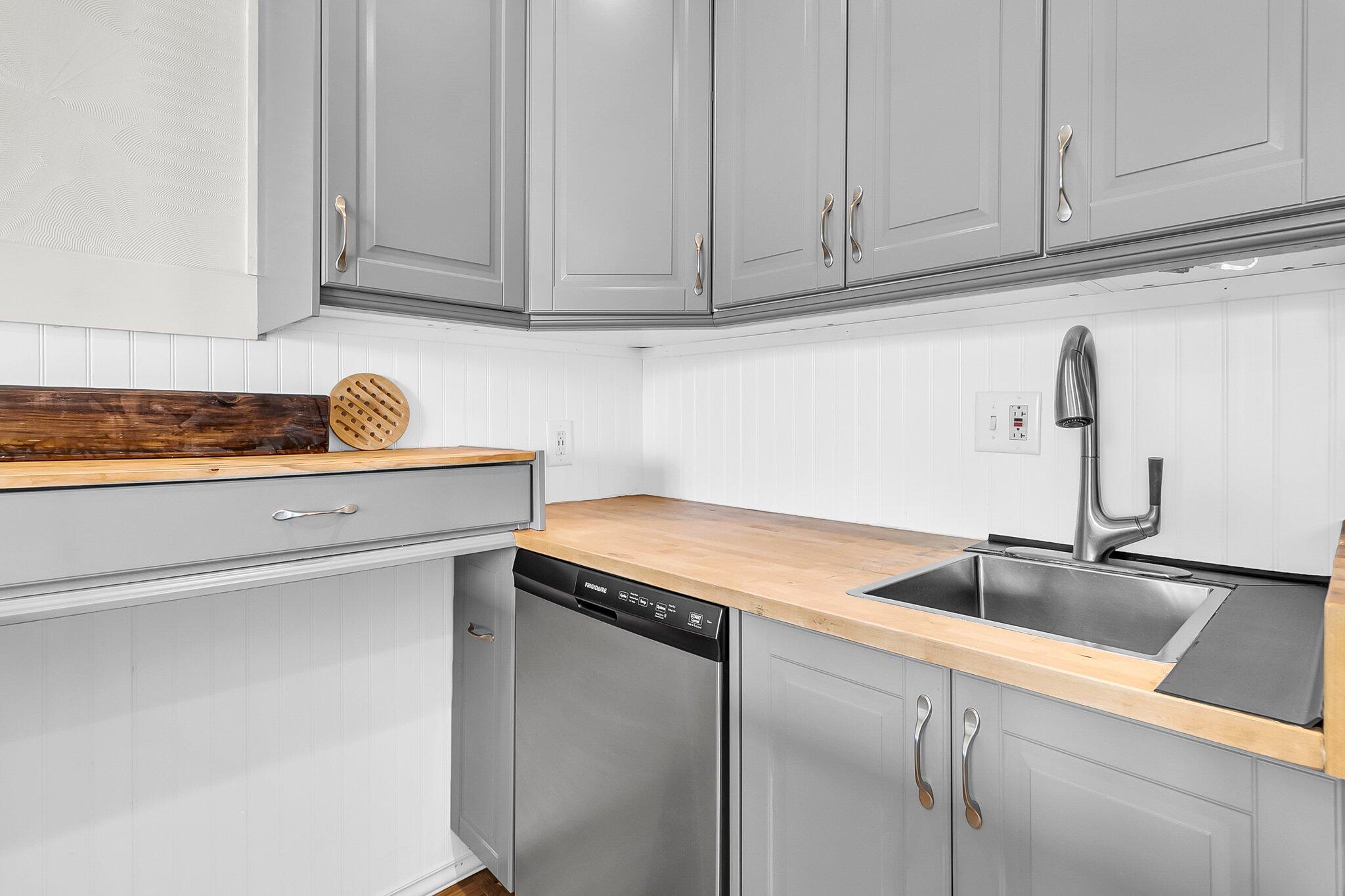 1300 Ocean Boulevard # 231