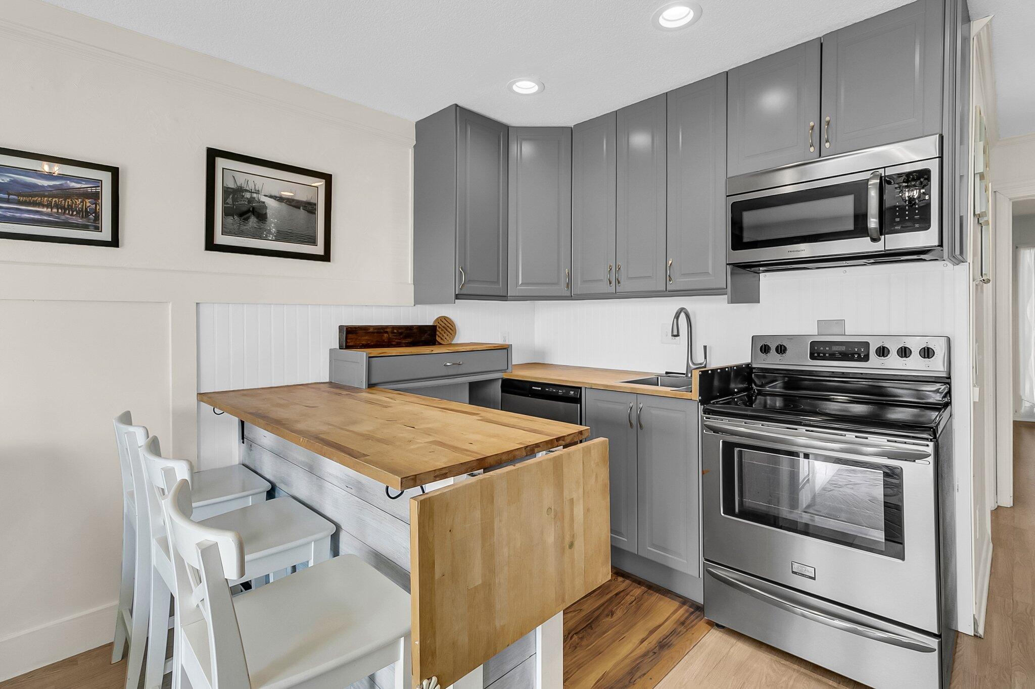 1300 Ocean Boulevard # 231