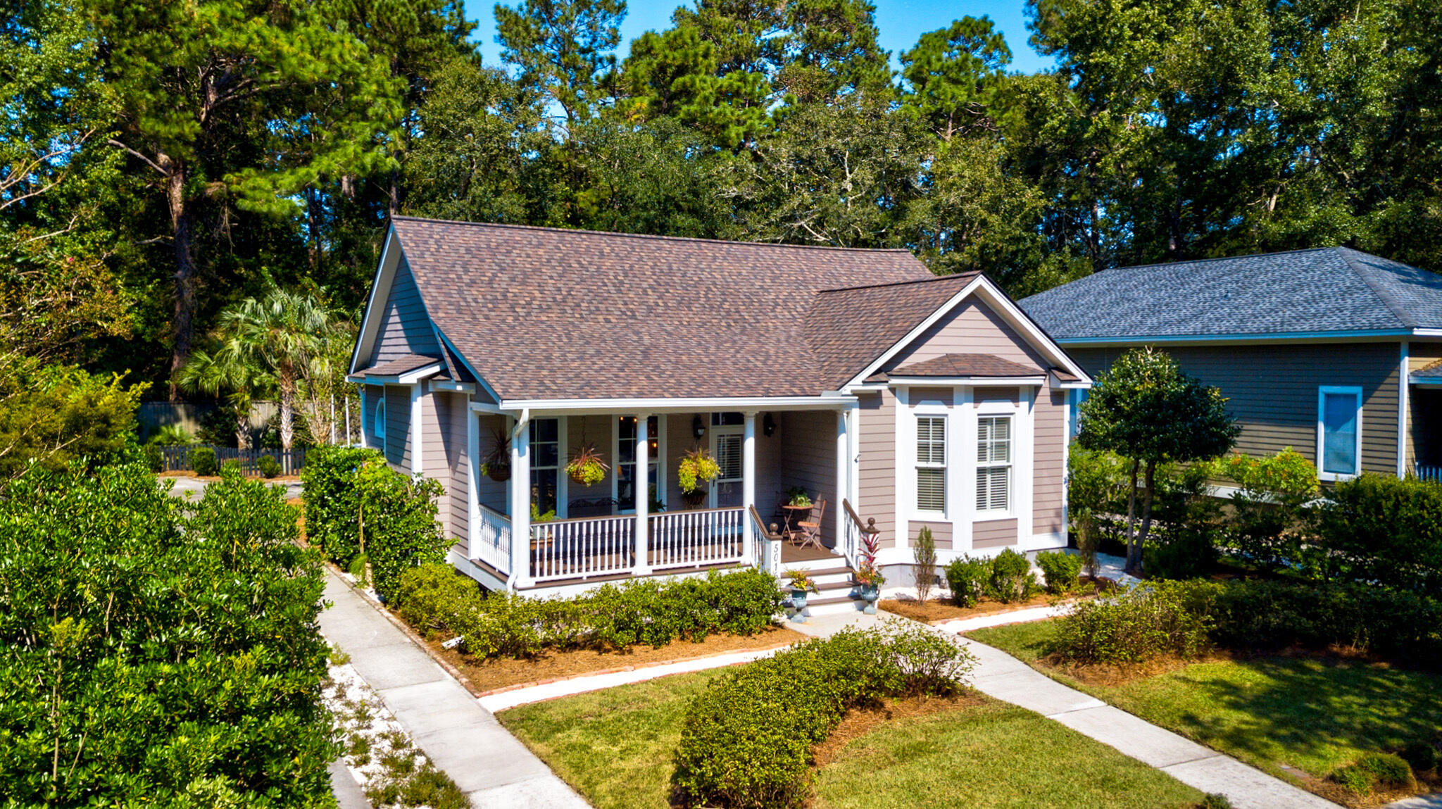 5016 Coral Reef Drive