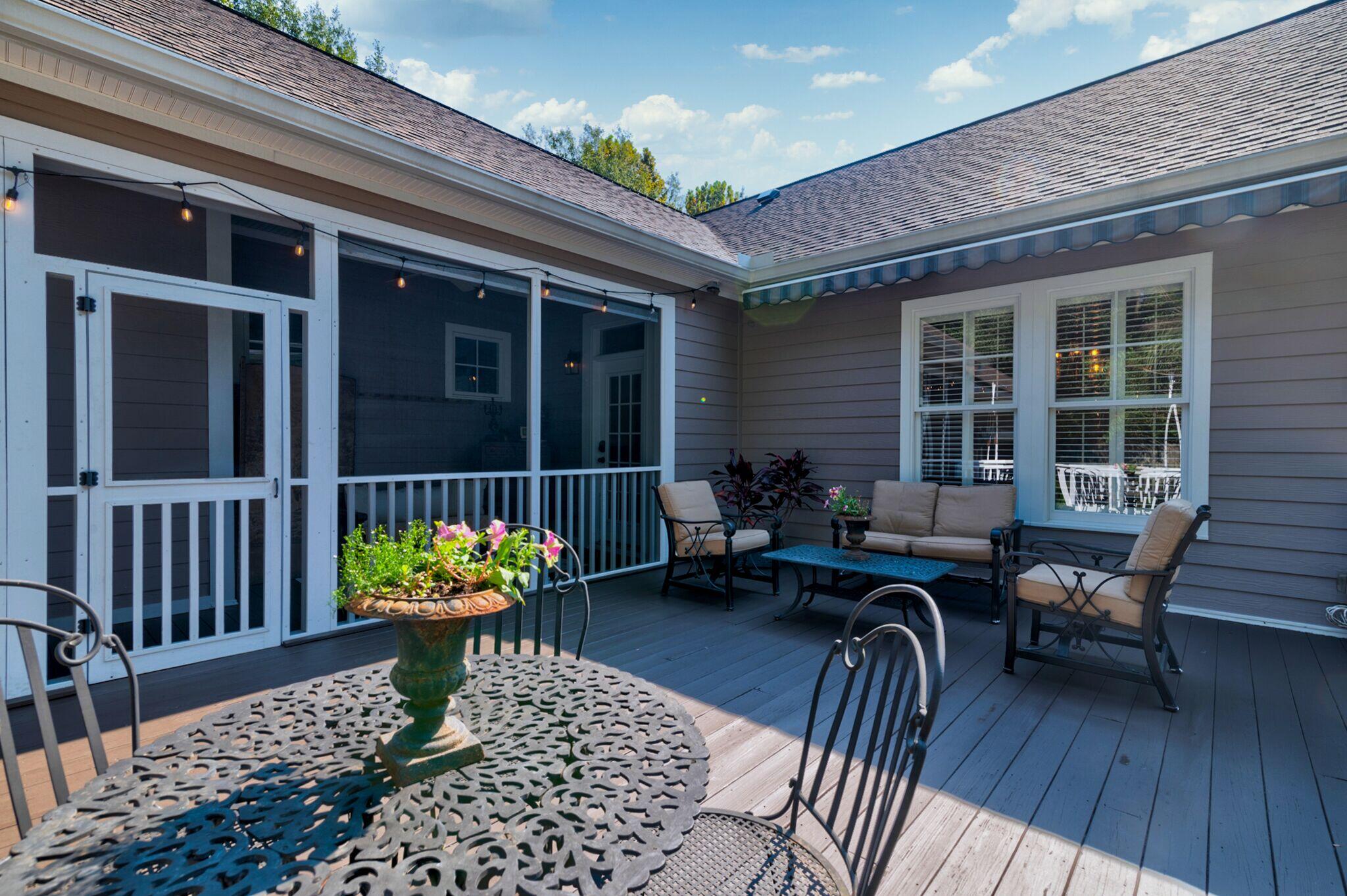 5016 Coral Reef Drive