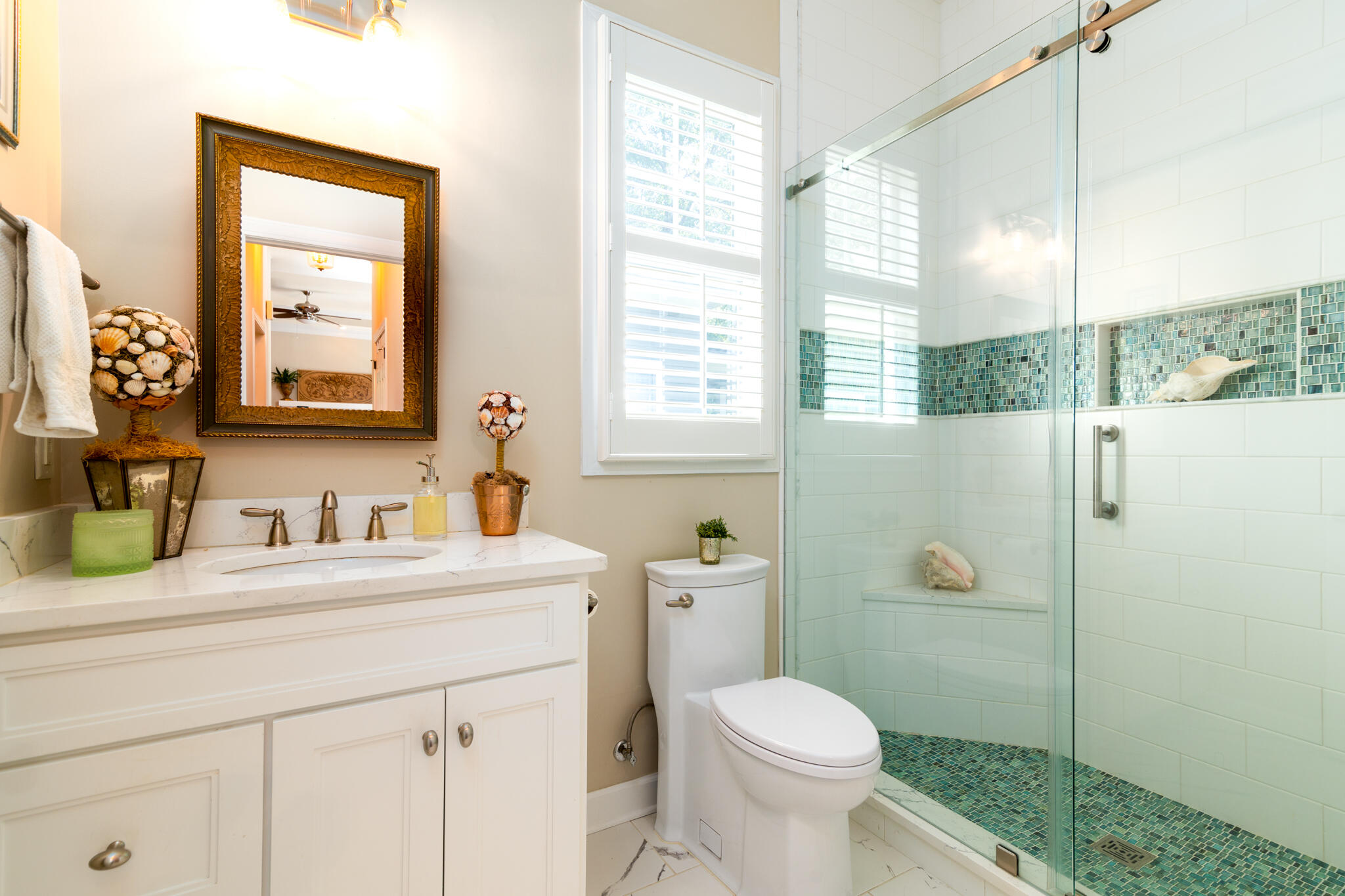 5016 Coral Reef Drive