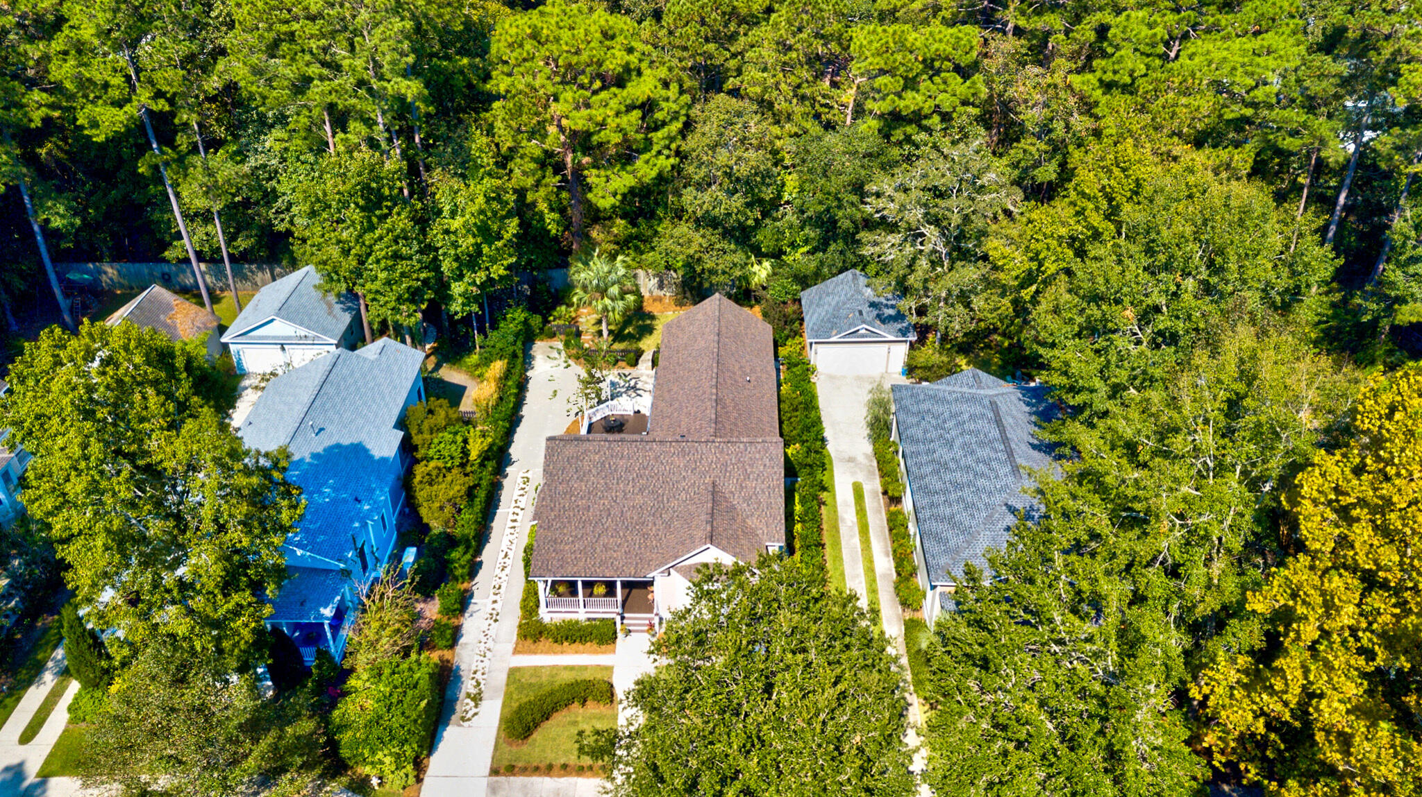 5016 Coral Reef Drive