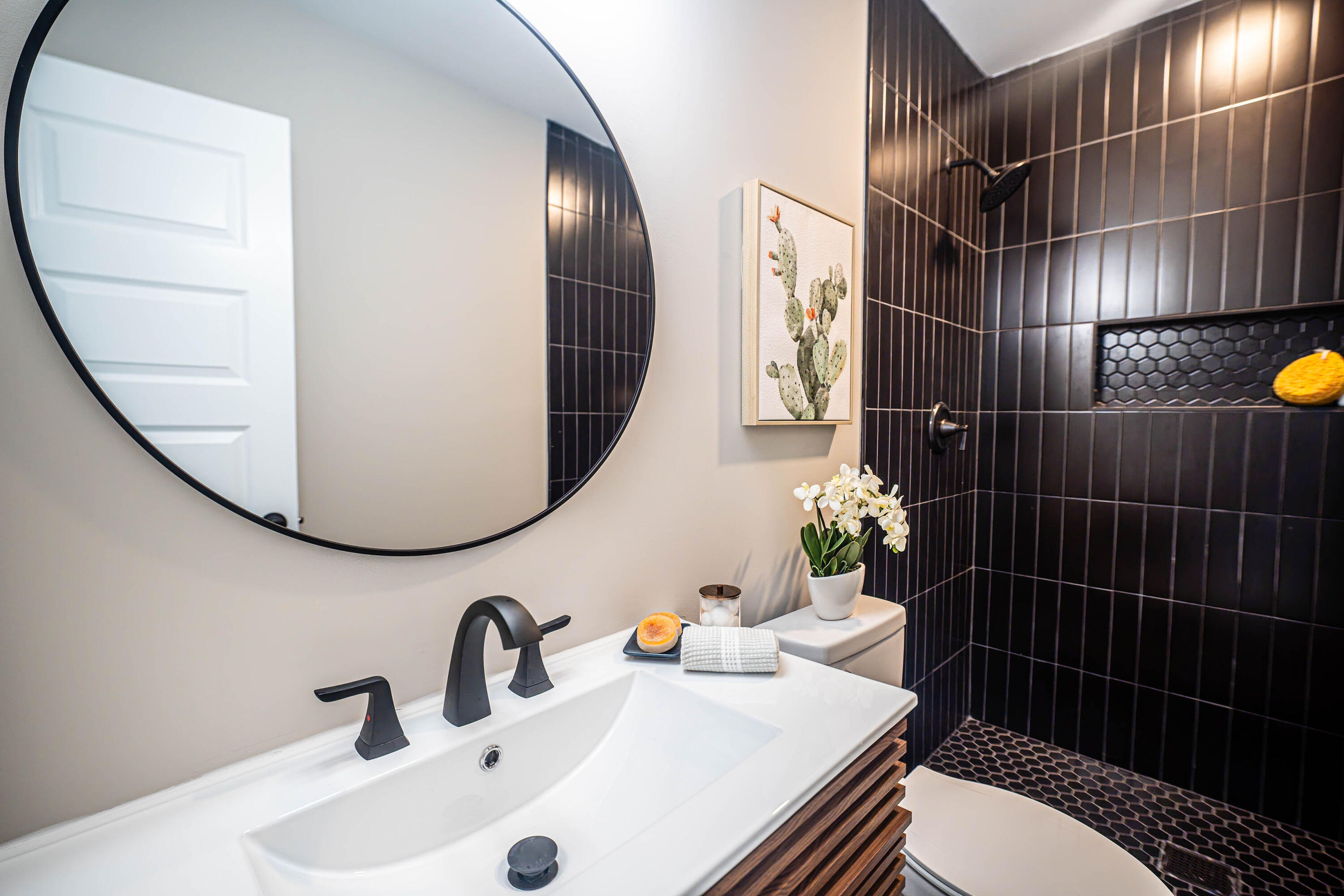 1368 S Lakeland Drive