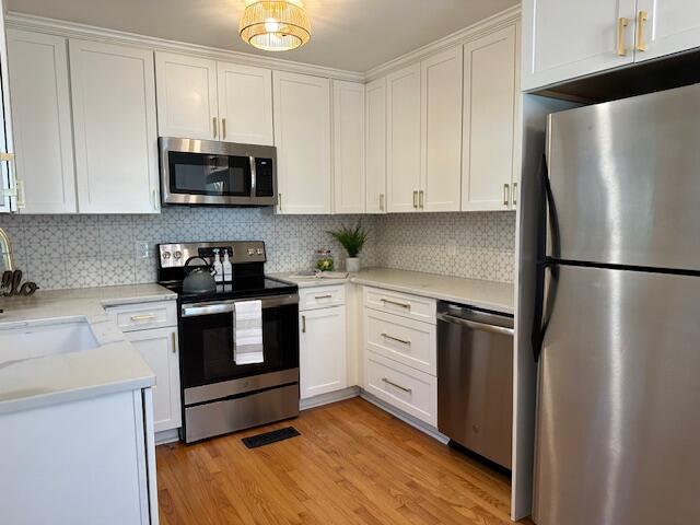 1440 Moultrie Street