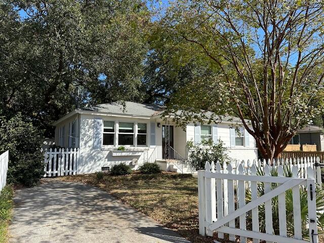 1440 Moultrie Street