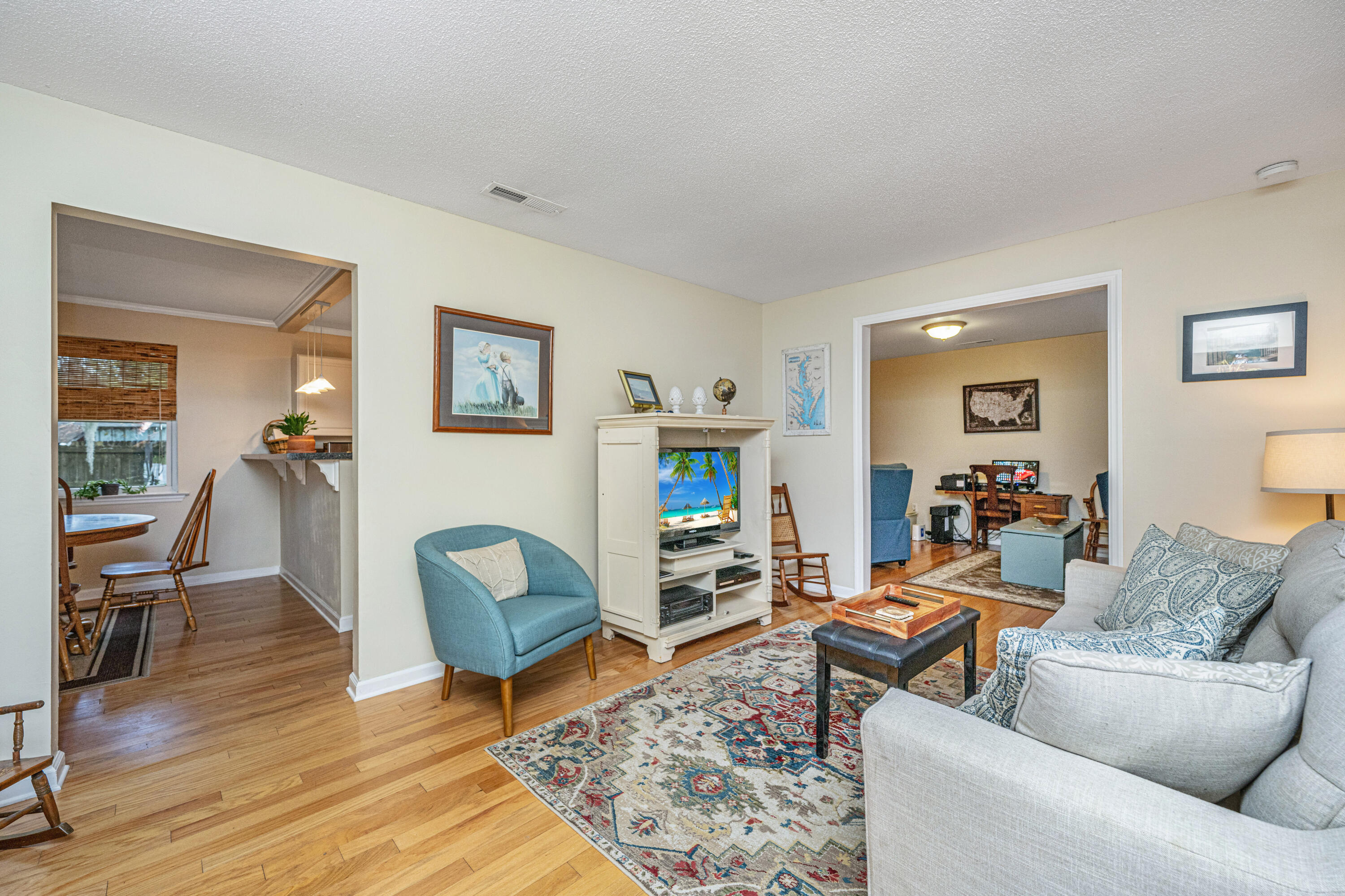 1989 Beechnut Street