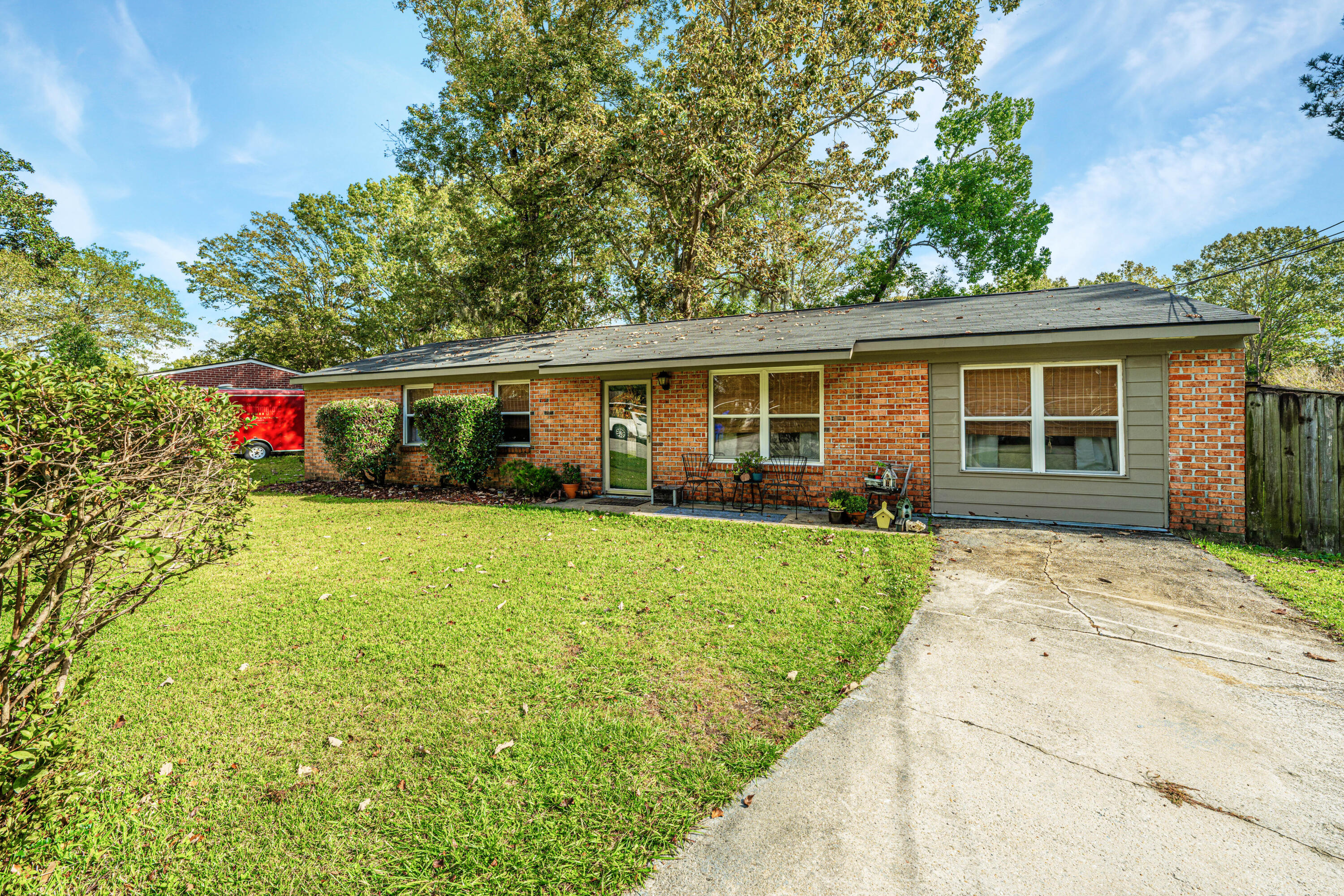 1989 Beechnut Street