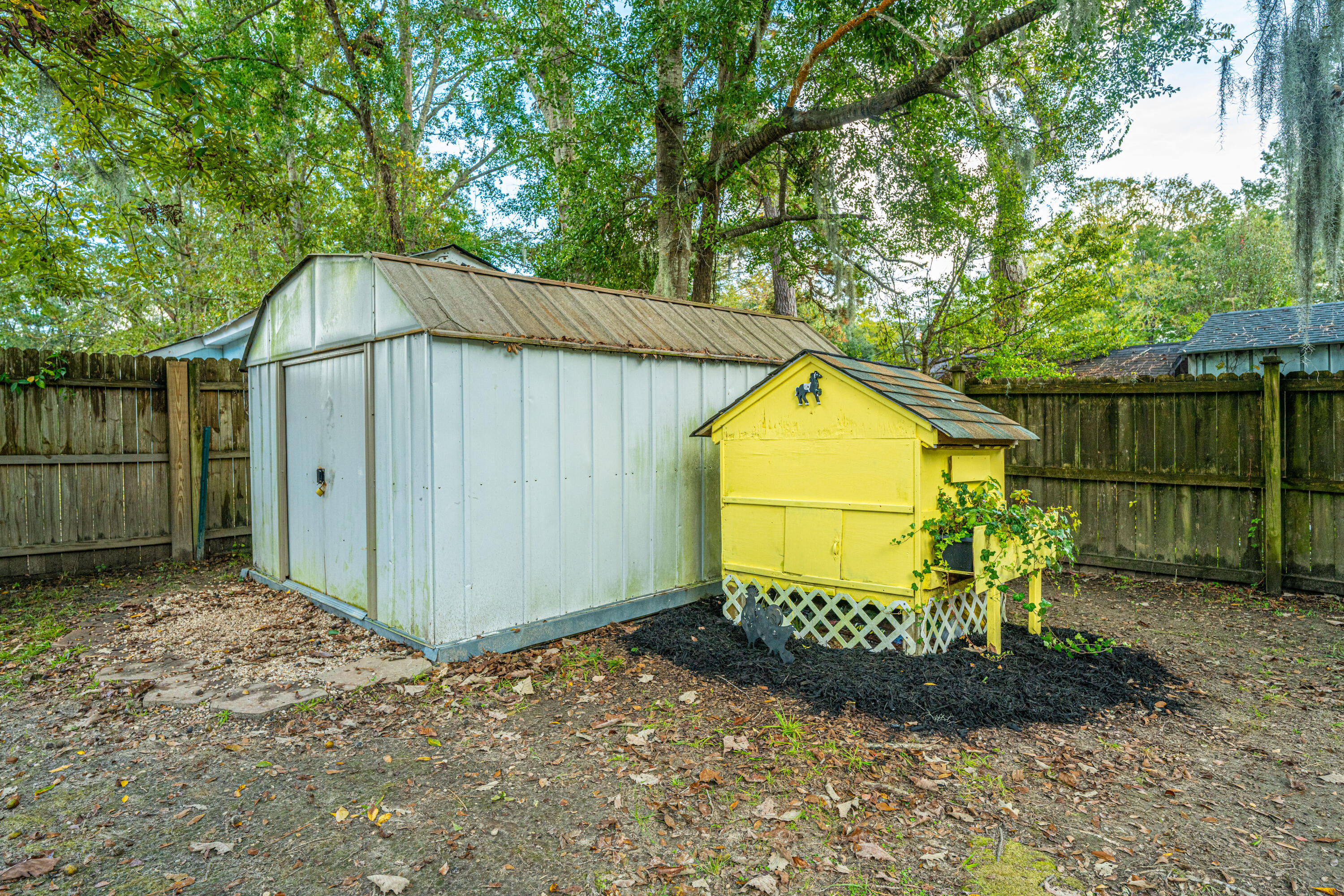 1989 Beechnut Street