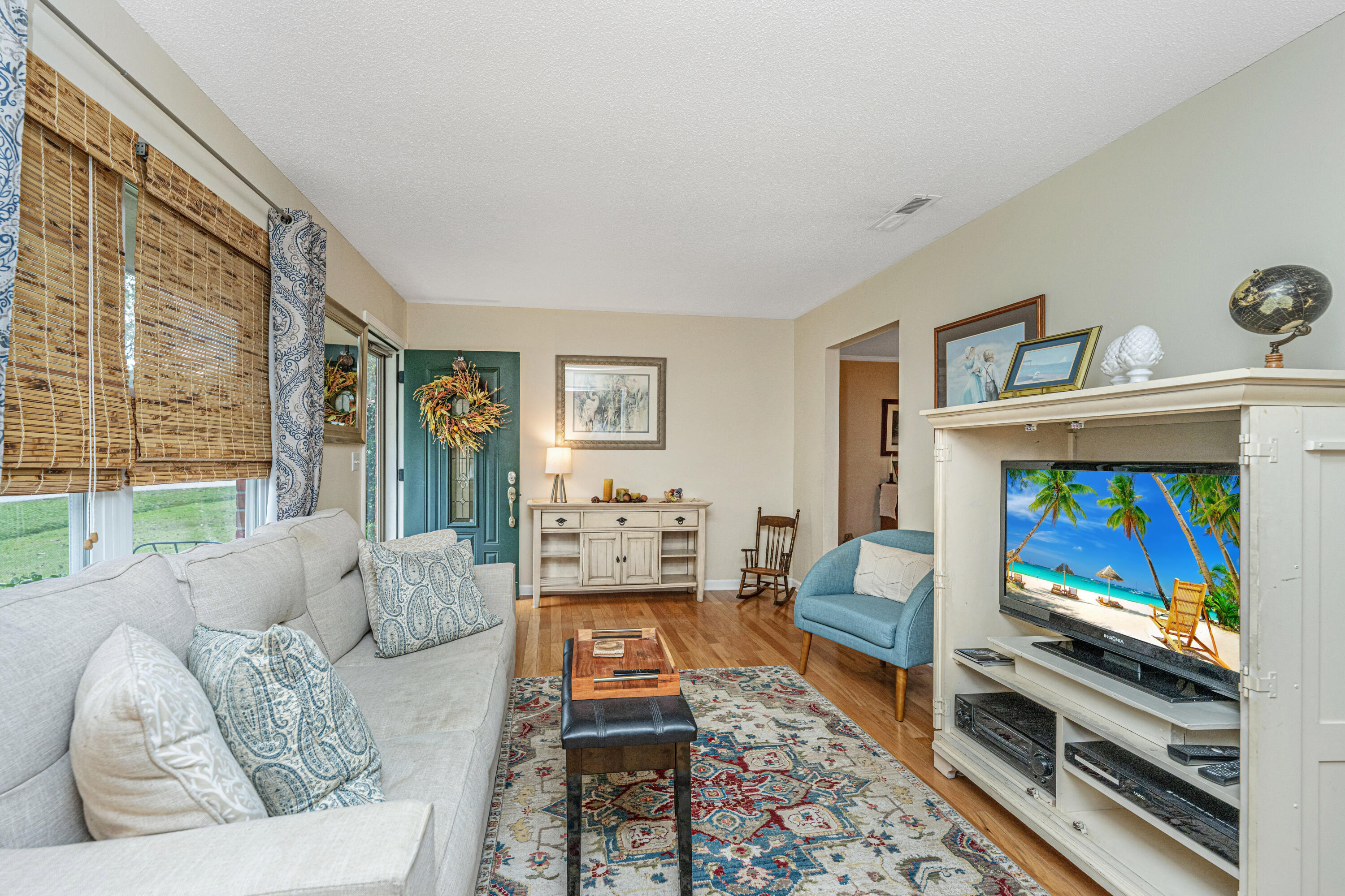 1989 Beechnut Street