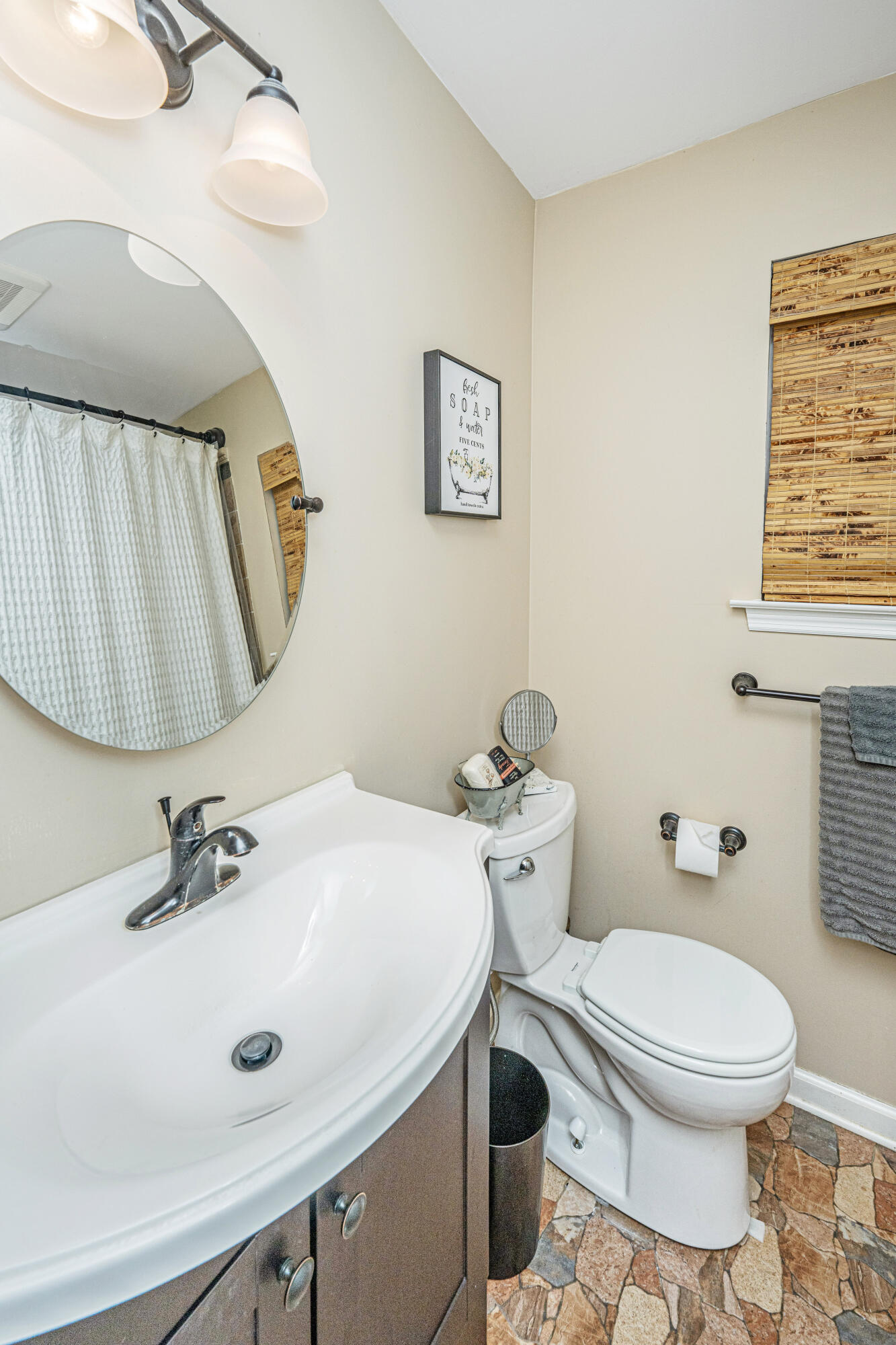 1989 Beechnut Street