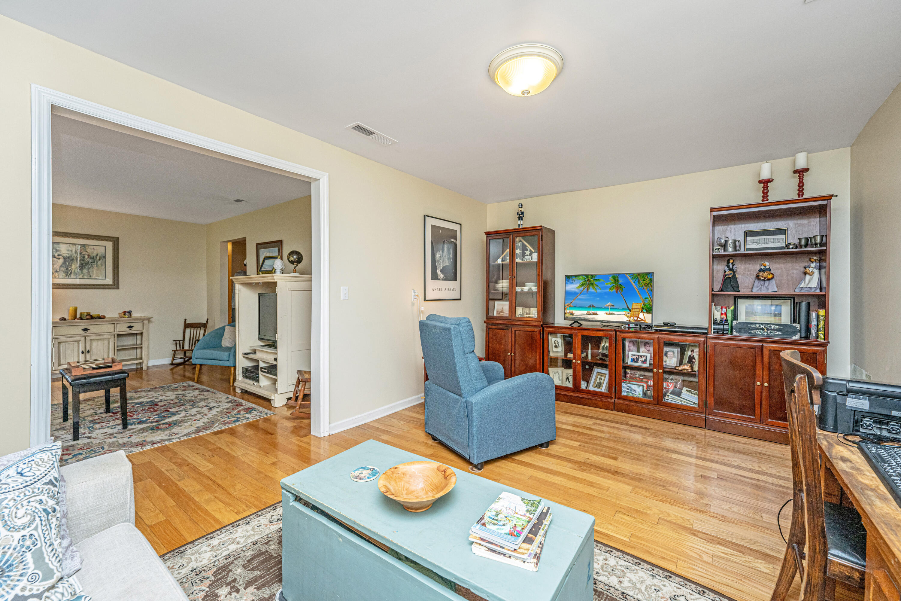 1989 Beechnut Street