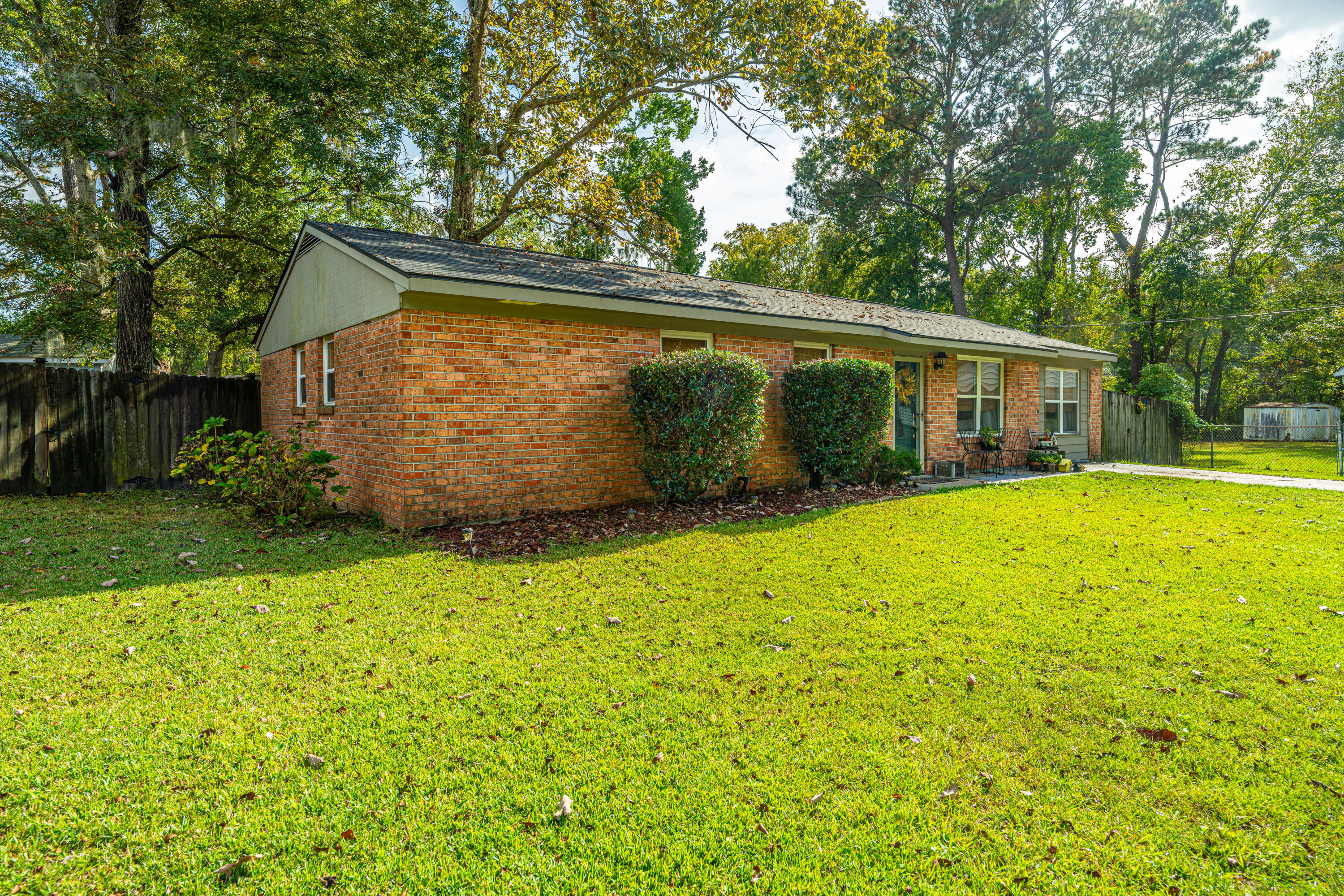 1989 Beechnut Street