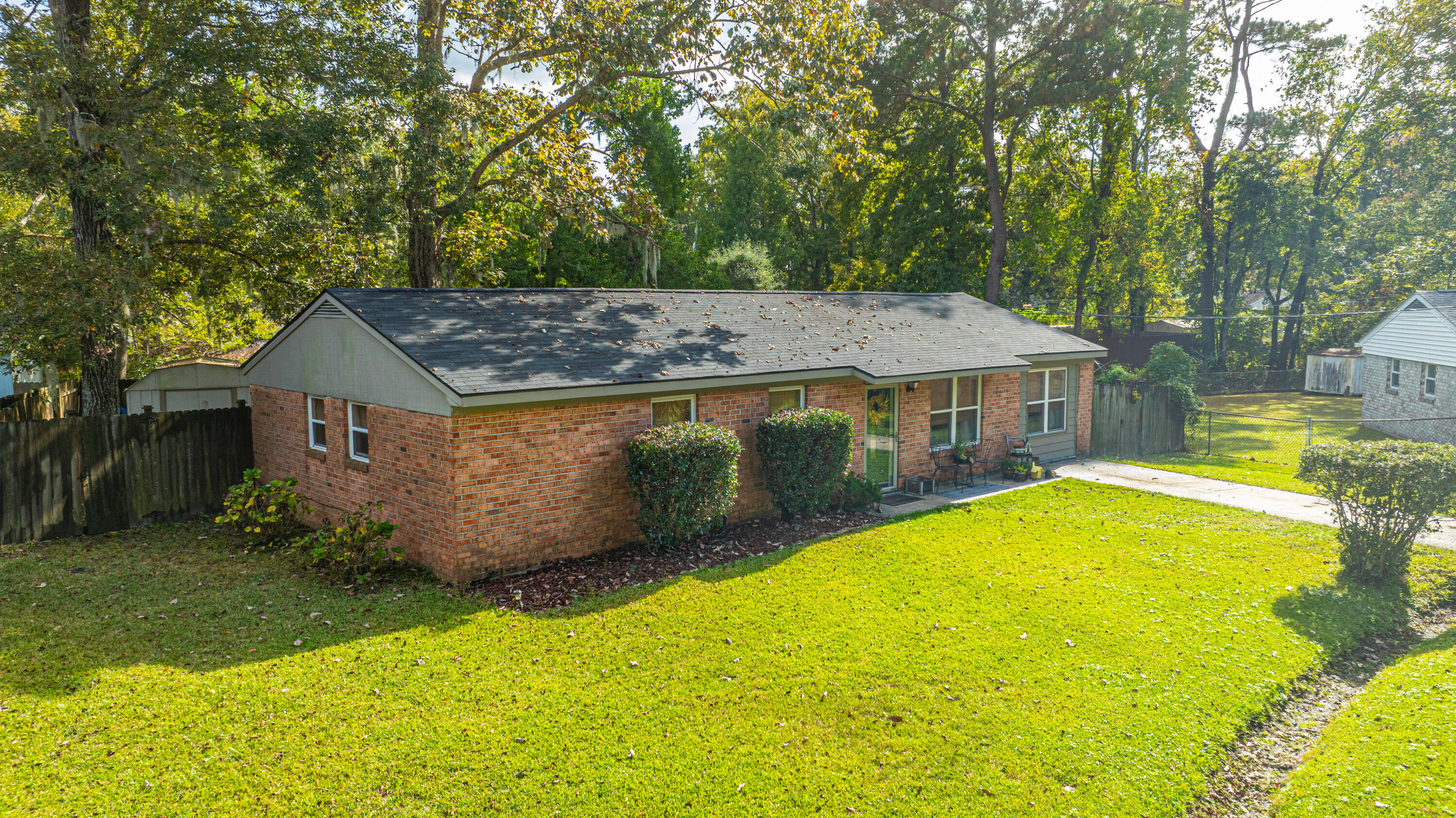 1989 Beechnut Street