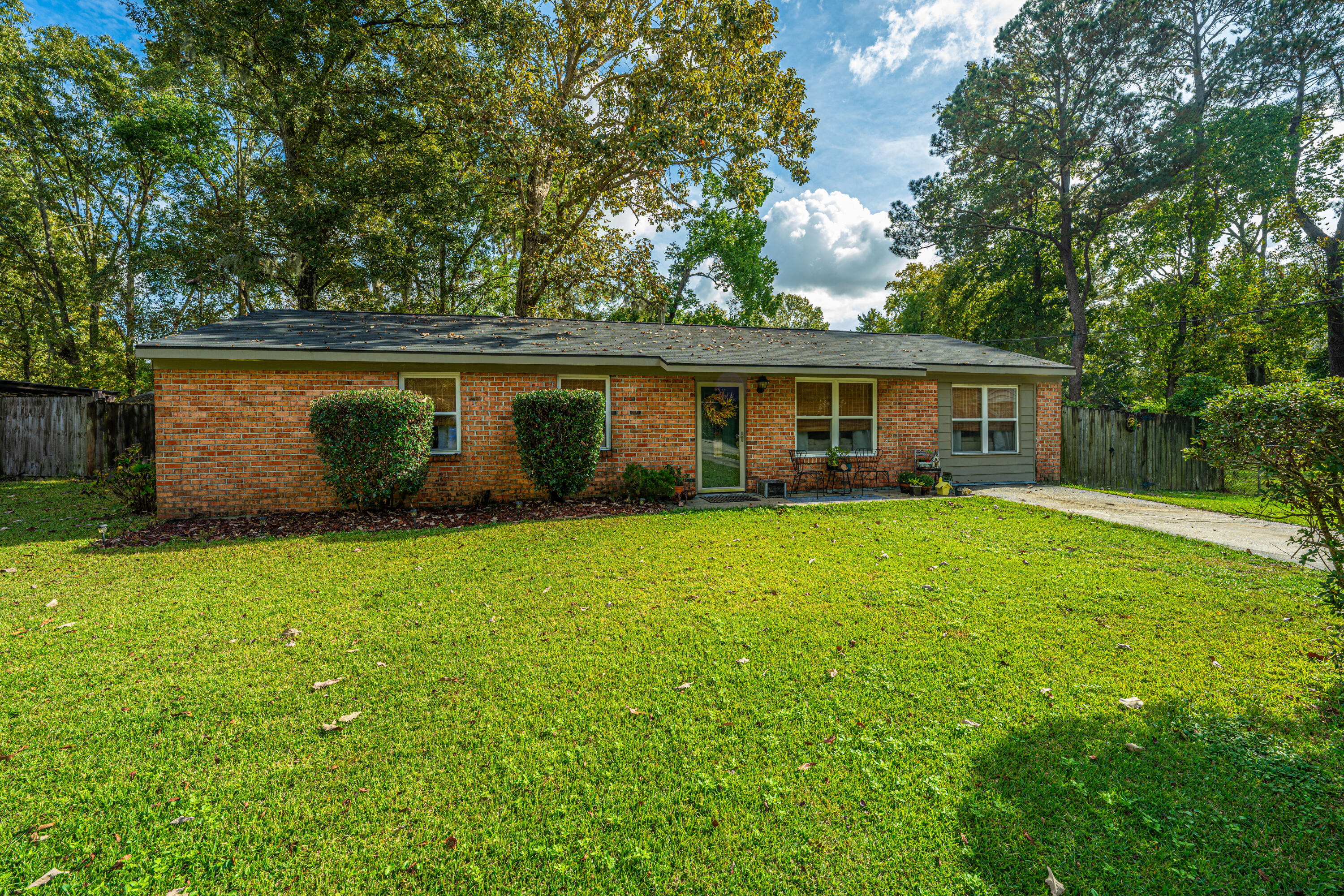 1989 Beechnut Street