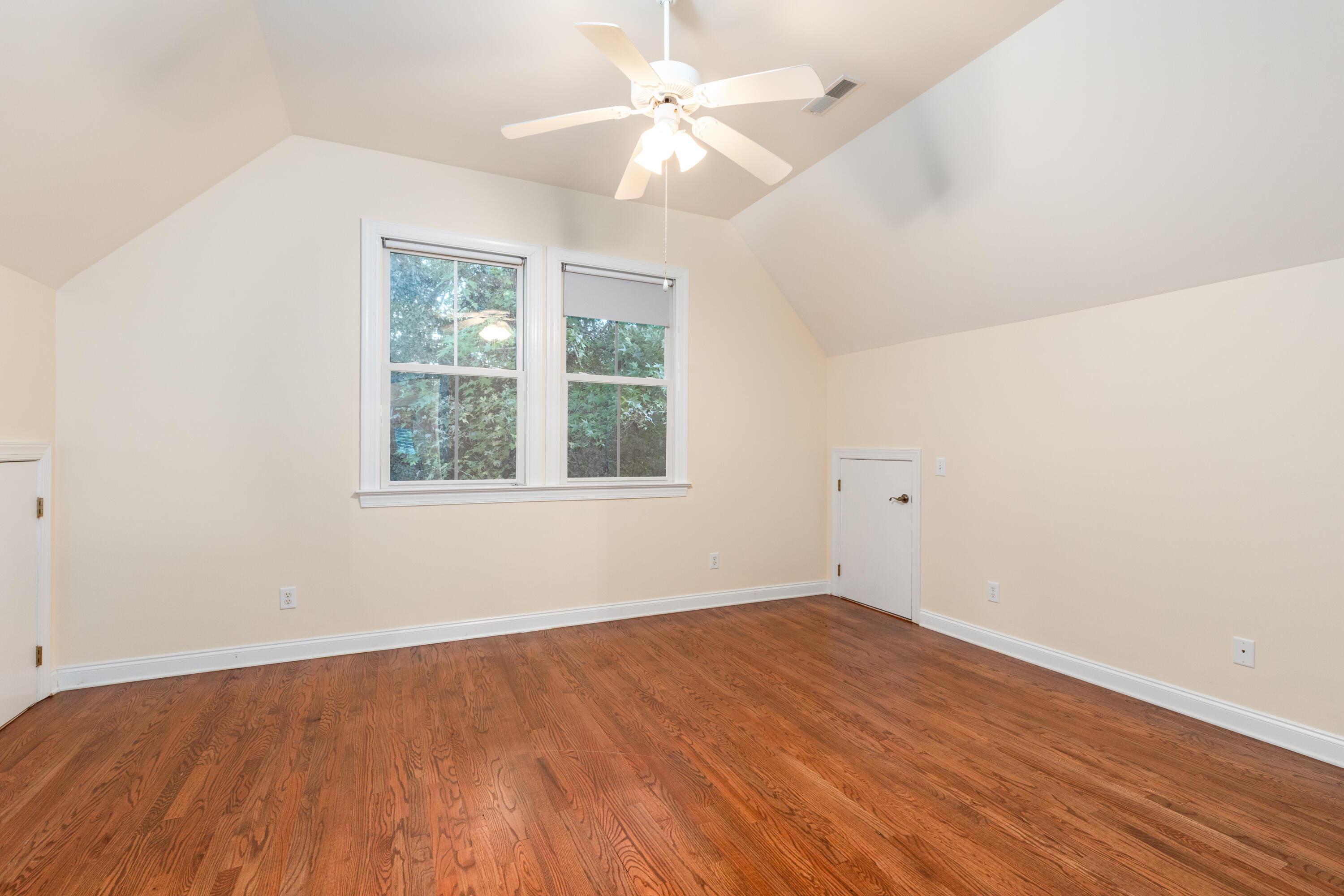 5096 Coral Reef Drive