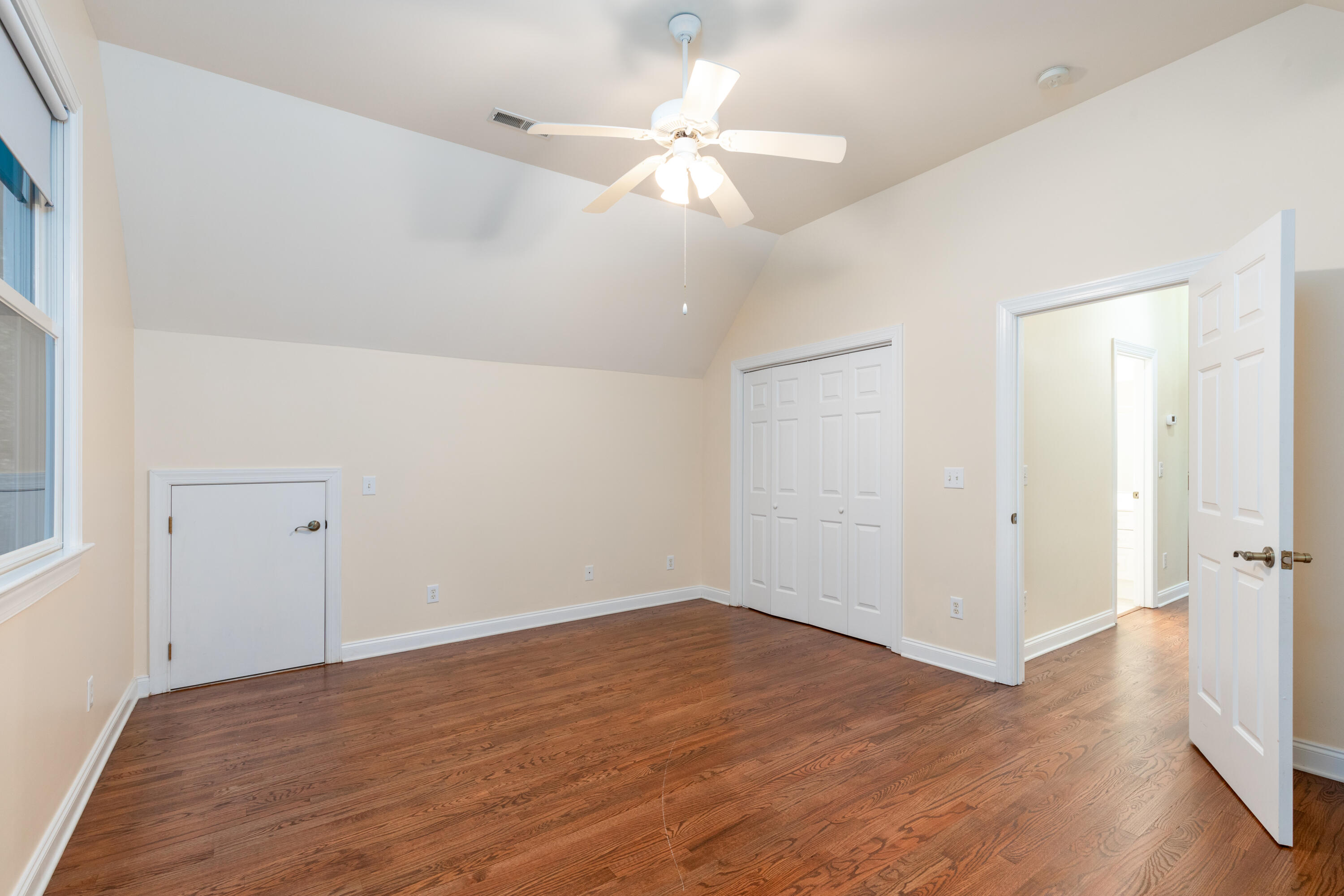 5096 Coral Reef Drive