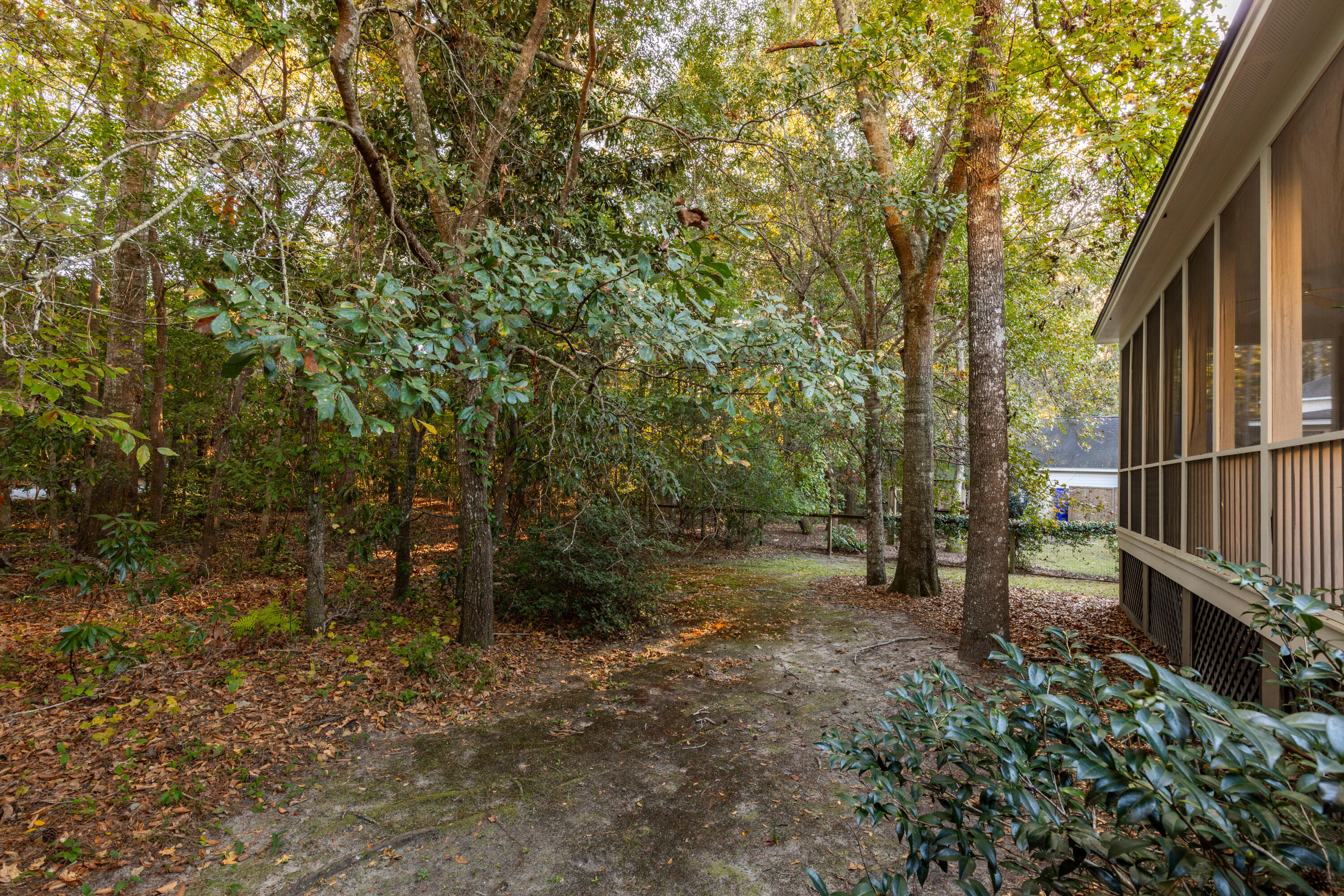 5096 Coral Reef Drive