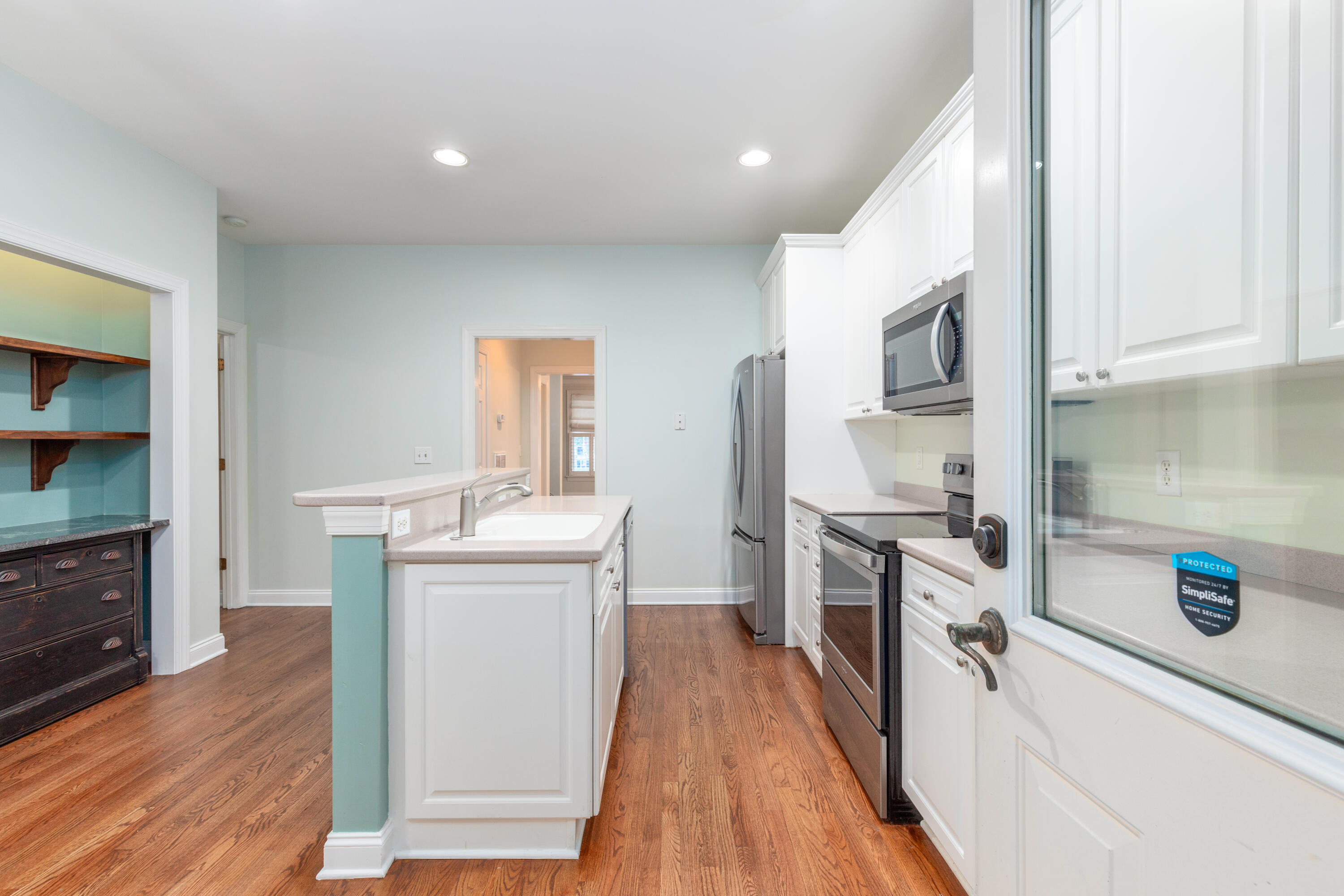 5096 Coral Reef Drive