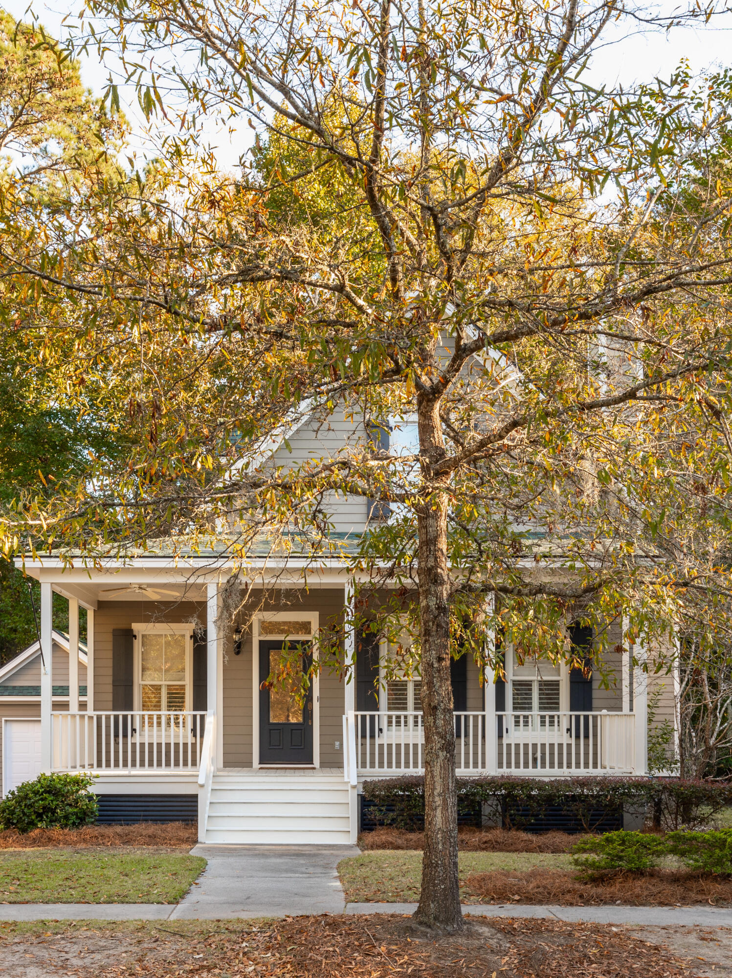 5096 Coral Reef Drive