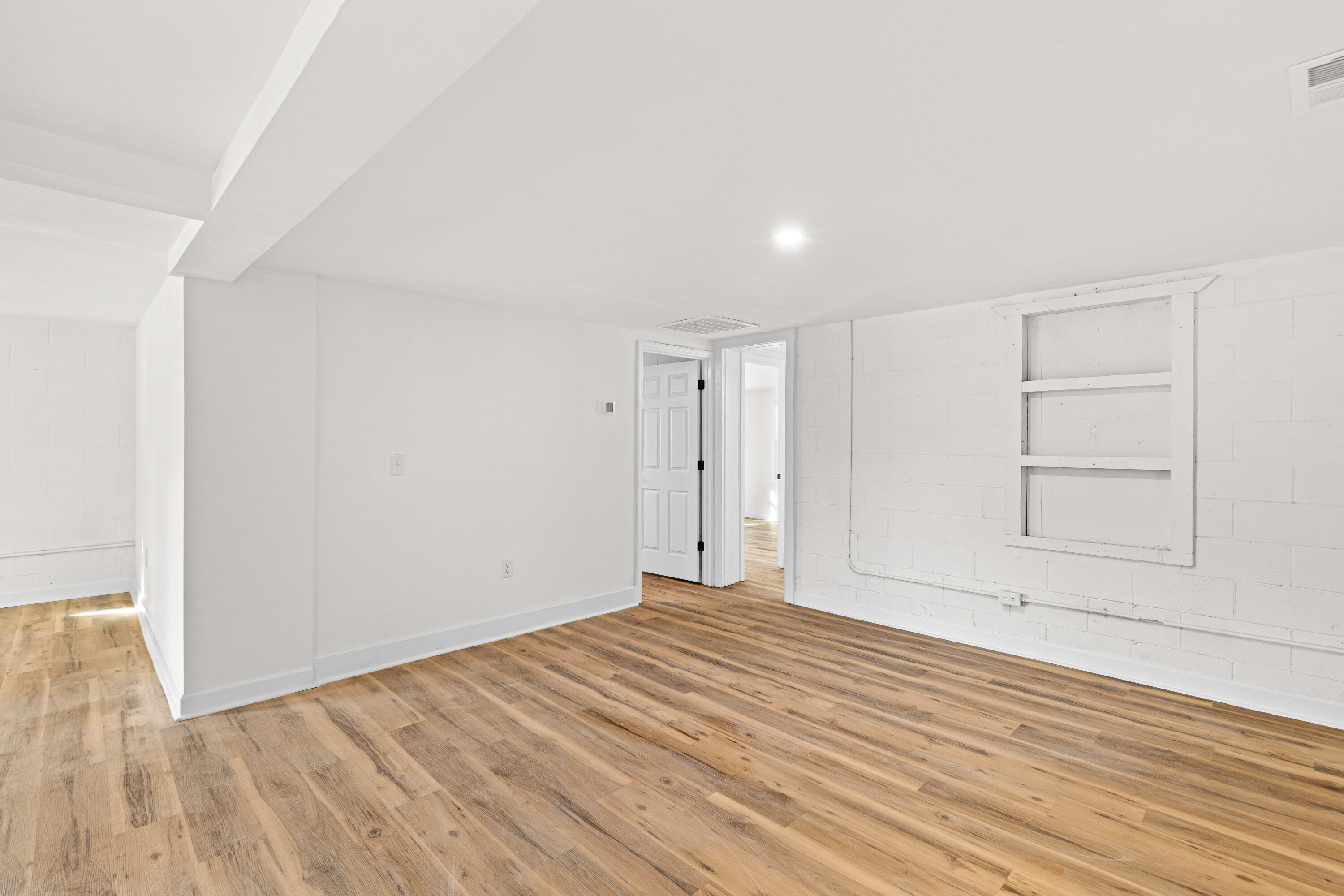 1360 Thompson Street