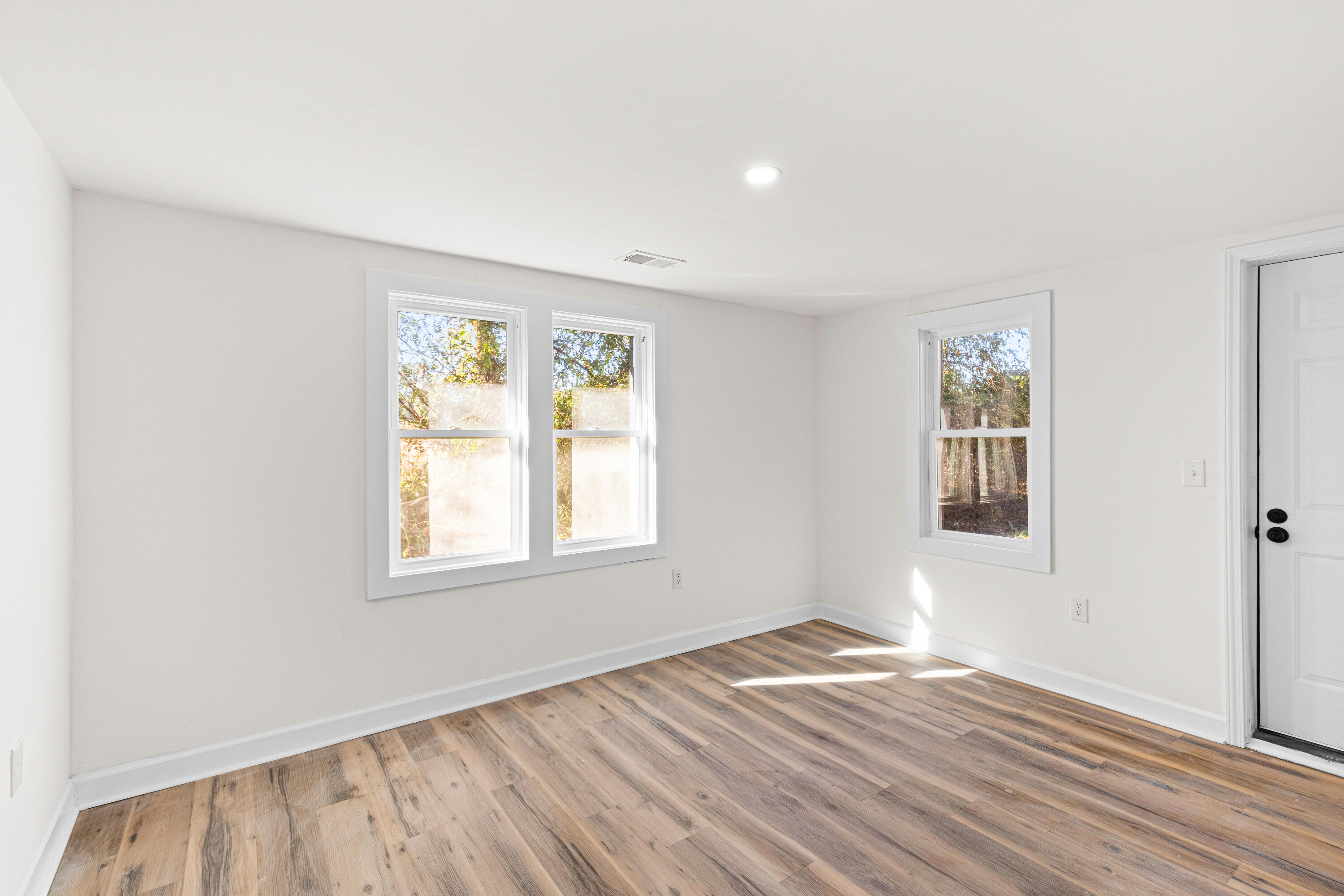 1360 Thompson Street