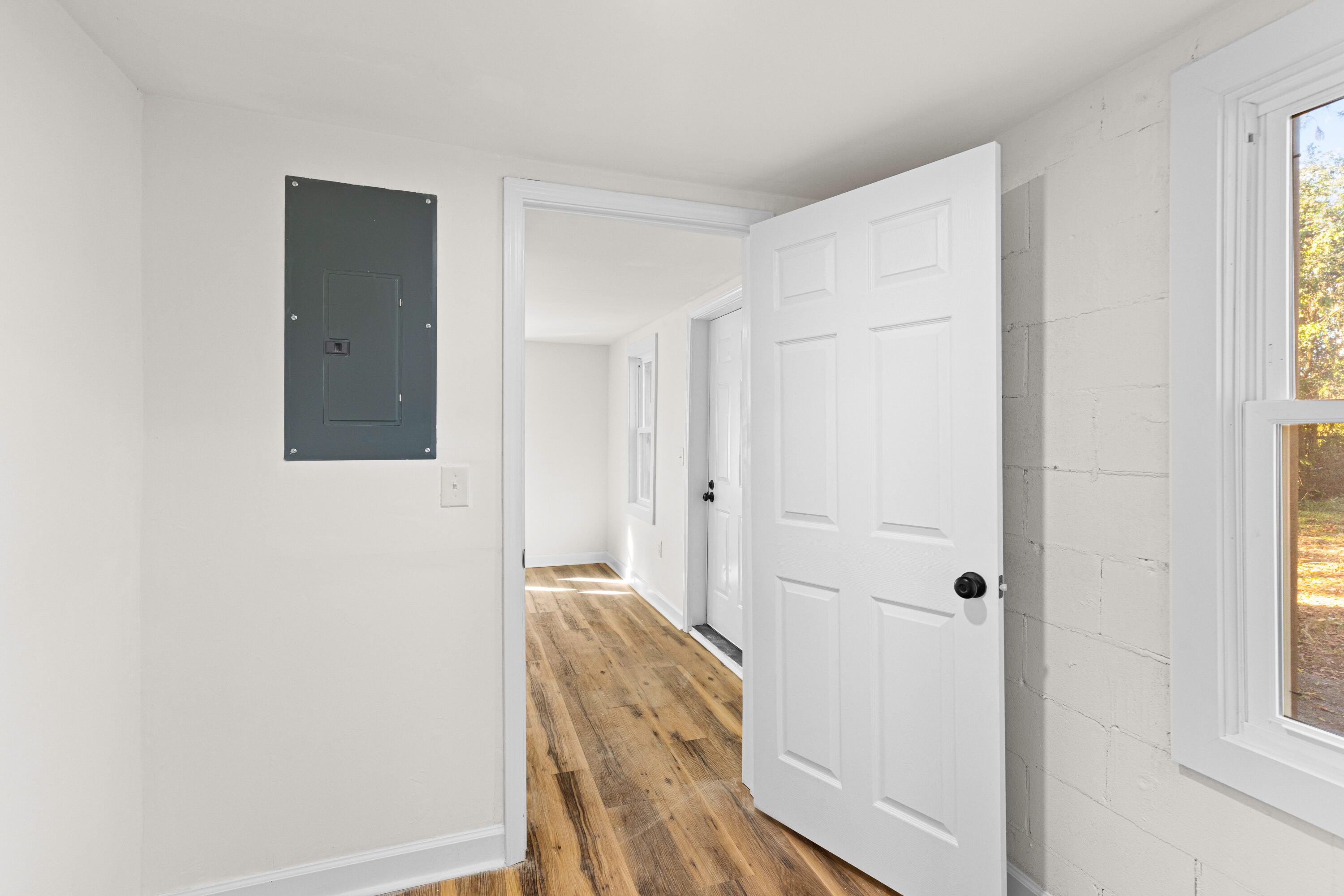 1360 Thompson Street