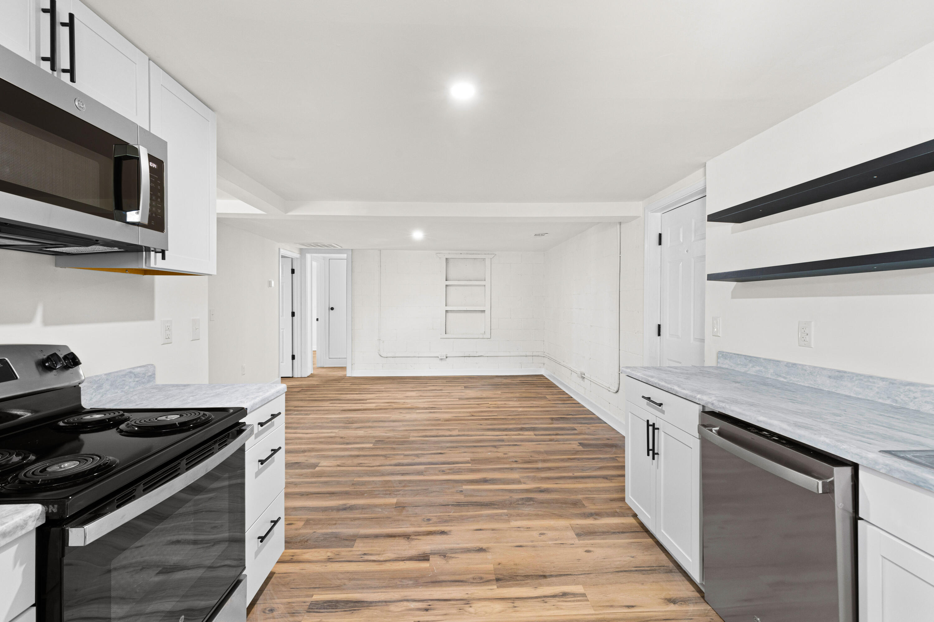 1360 Thompson Street