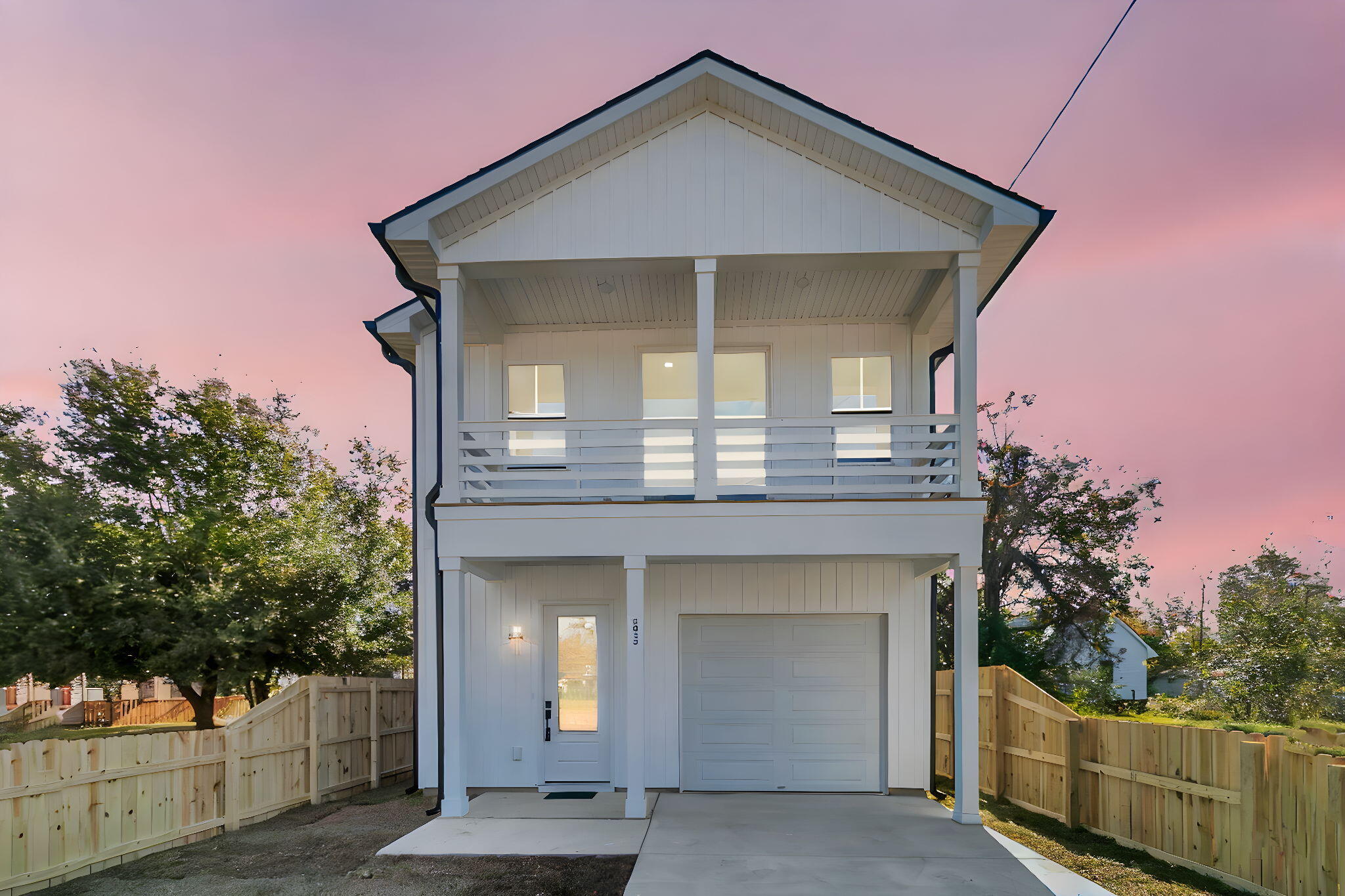 2015 Groveland Avenue