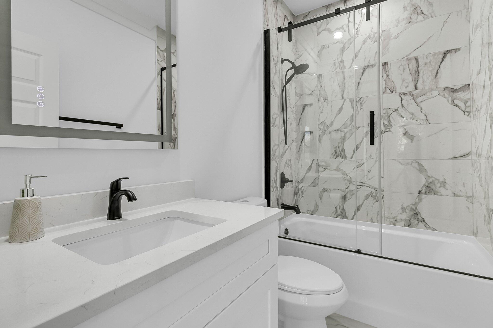 2015 Groveland Avenue