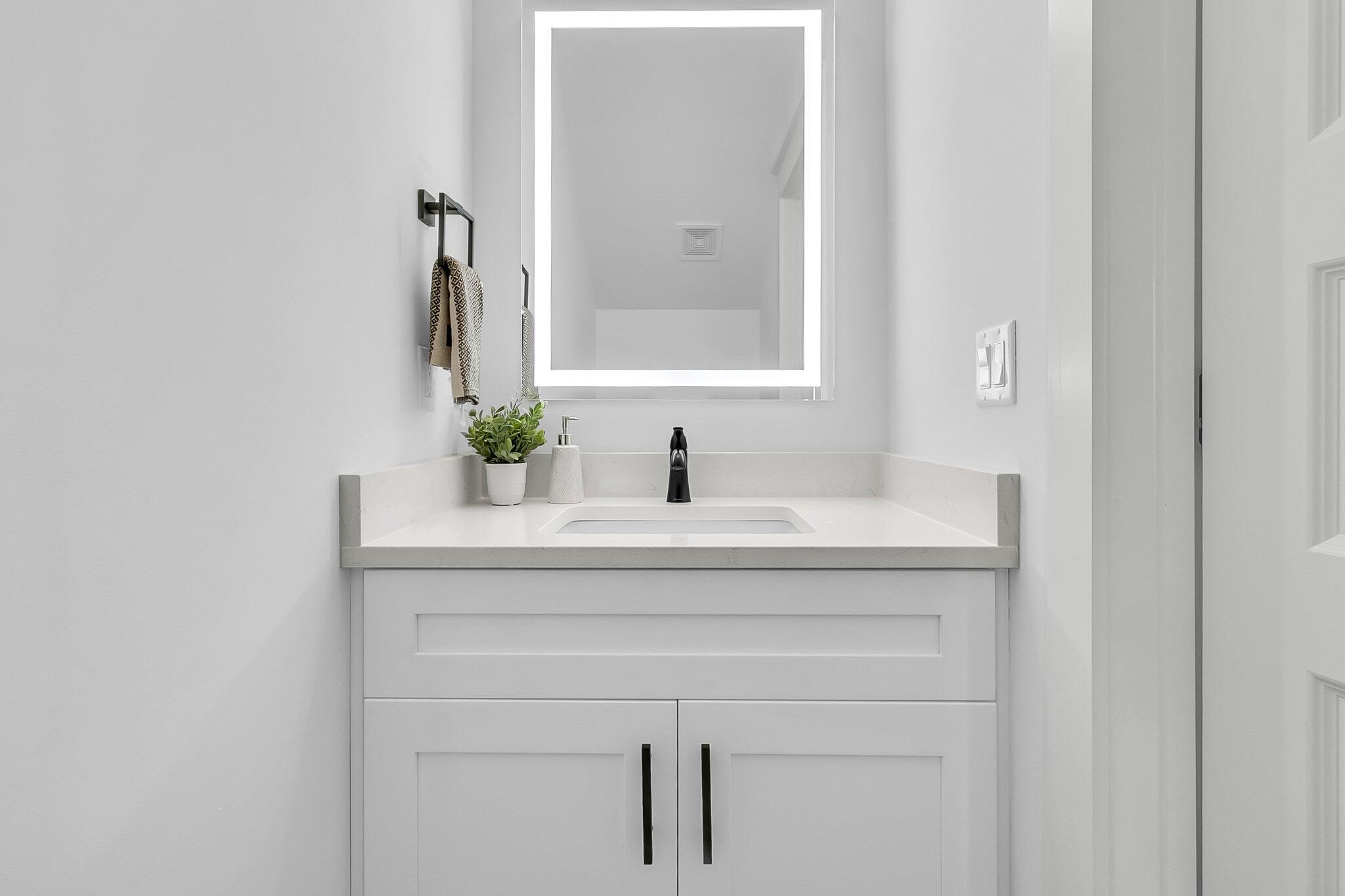 2015 Groveland Avenue