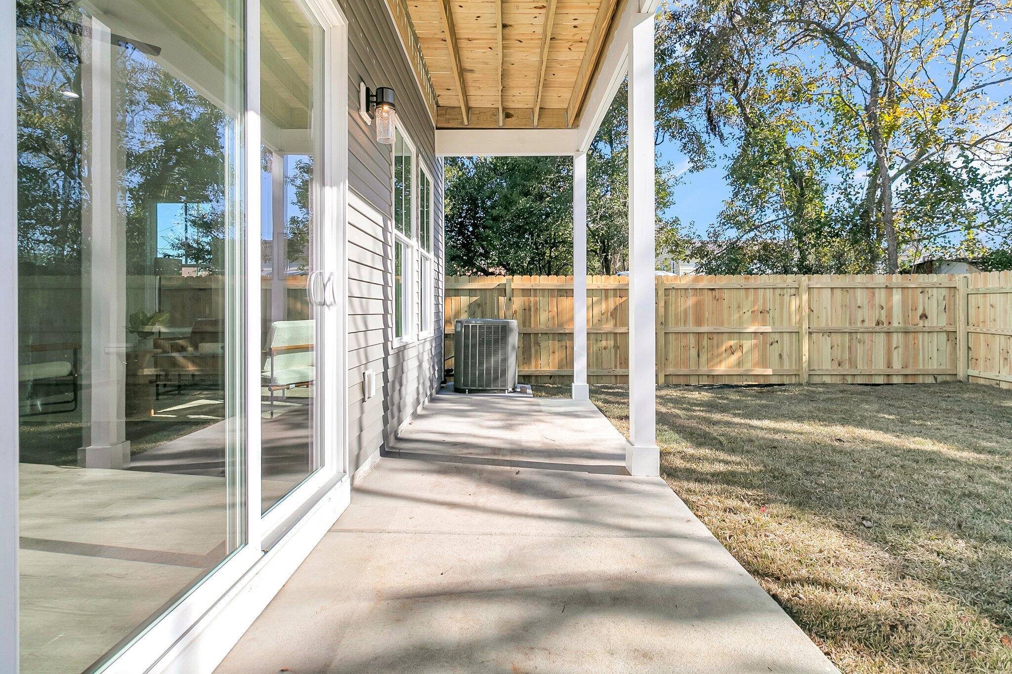 2015 Groveland Avenue