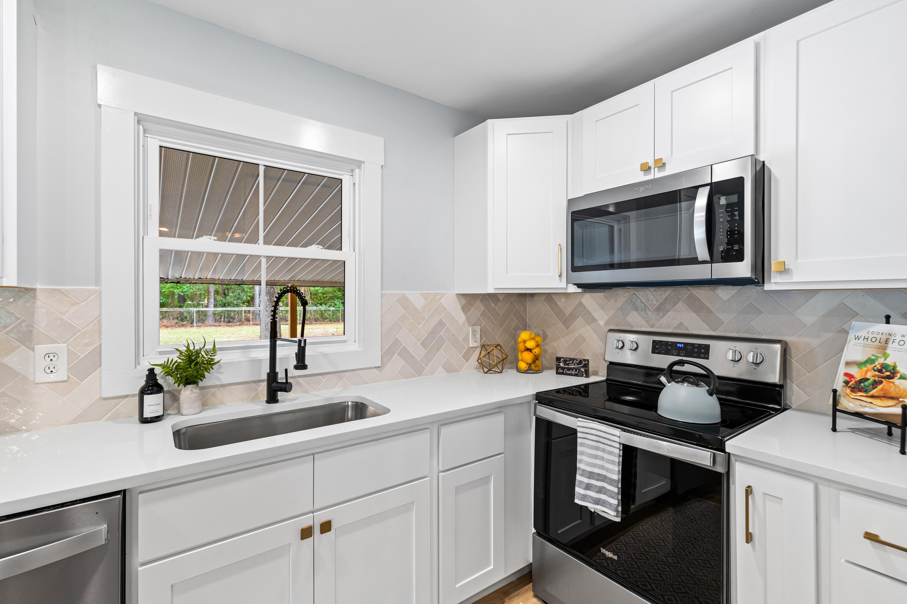 1687 Cooper Store Road