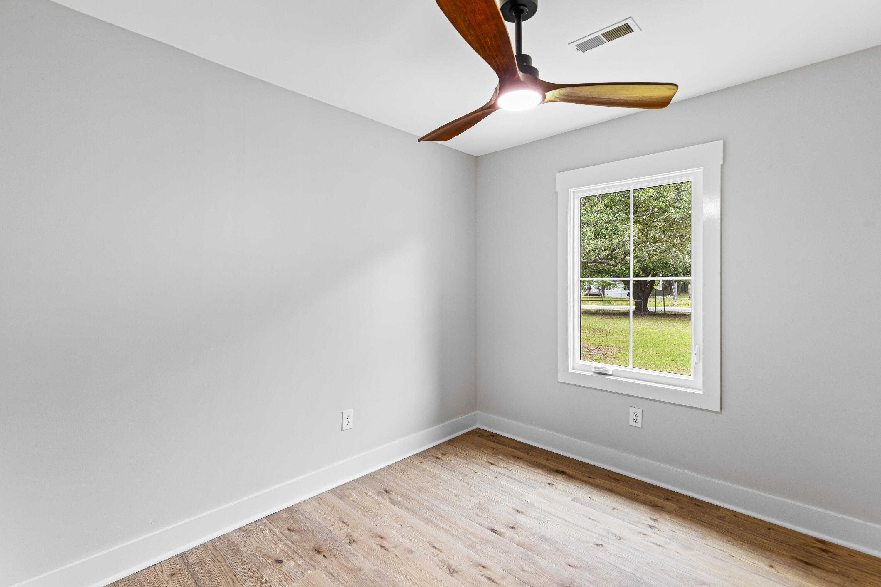 1687 Cooper Store Road