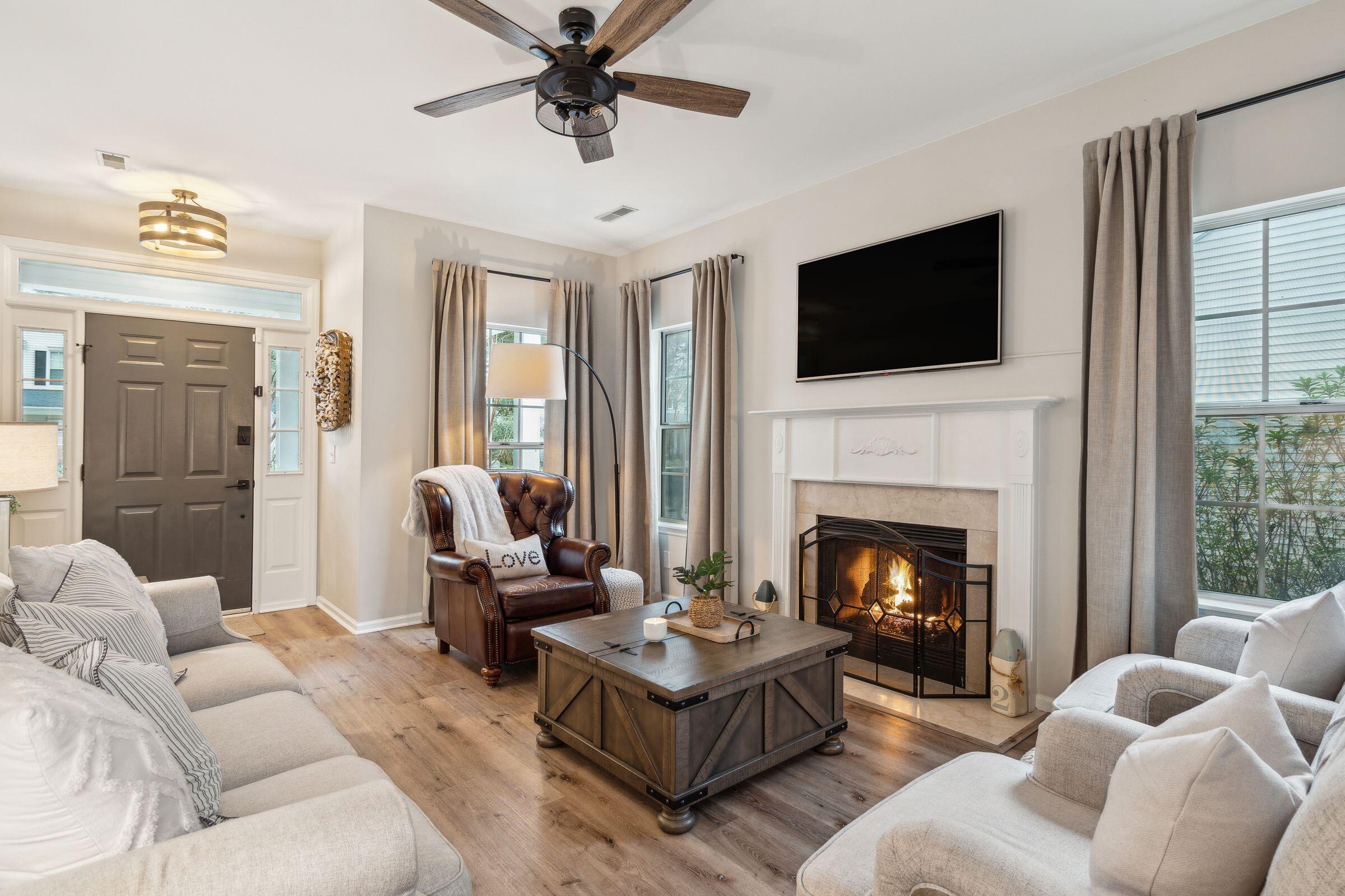 1581 Harborsun Drive